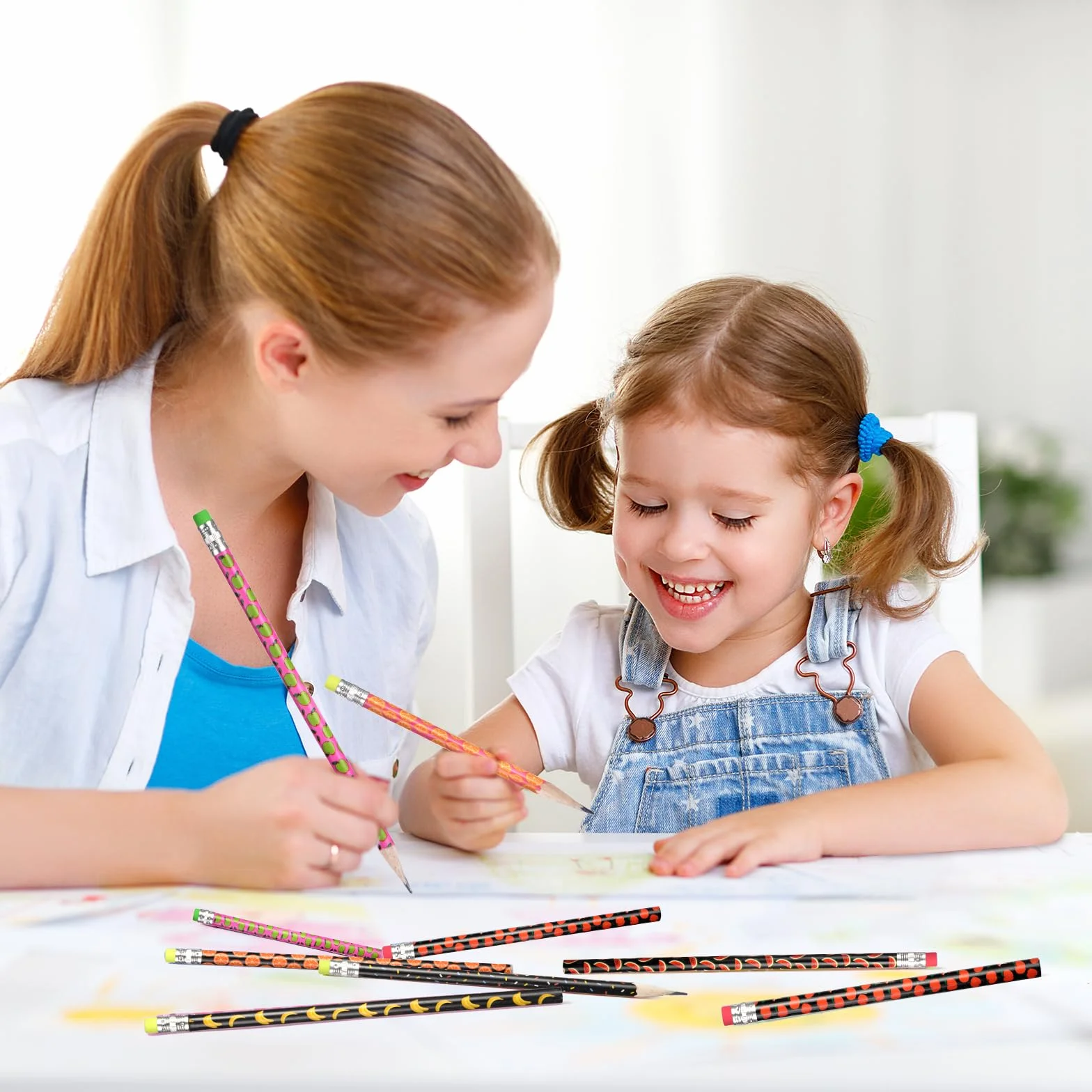 Vicloon Matite Profumate HB Grafite 32pcs con Gomma per Scuola Ufficio Disegno