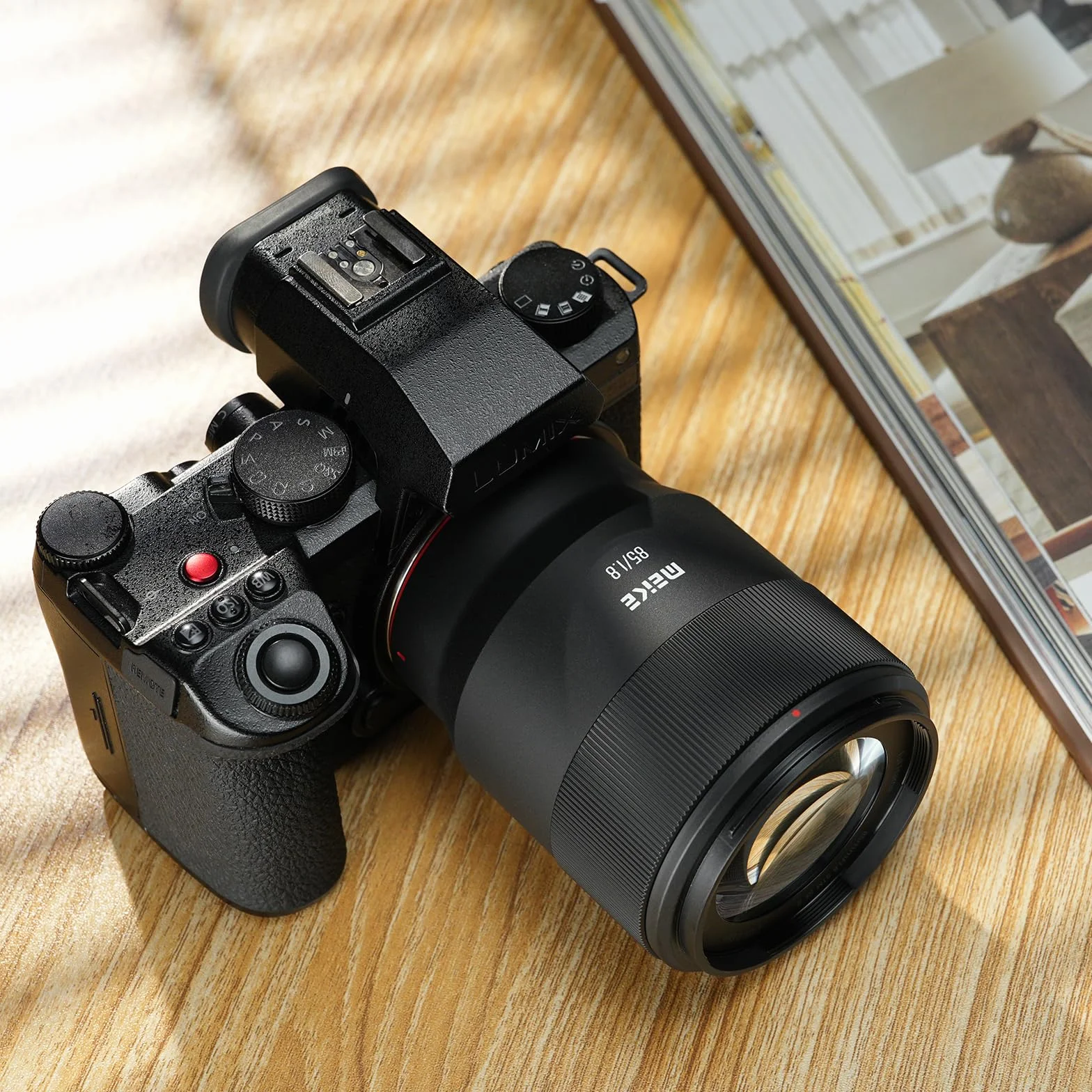 Meike 85mm F1.8 II STM AF autofocus full frame 8K Portrait Prime Lens for Panasonic Lumix Sigma L S1H S1 S5