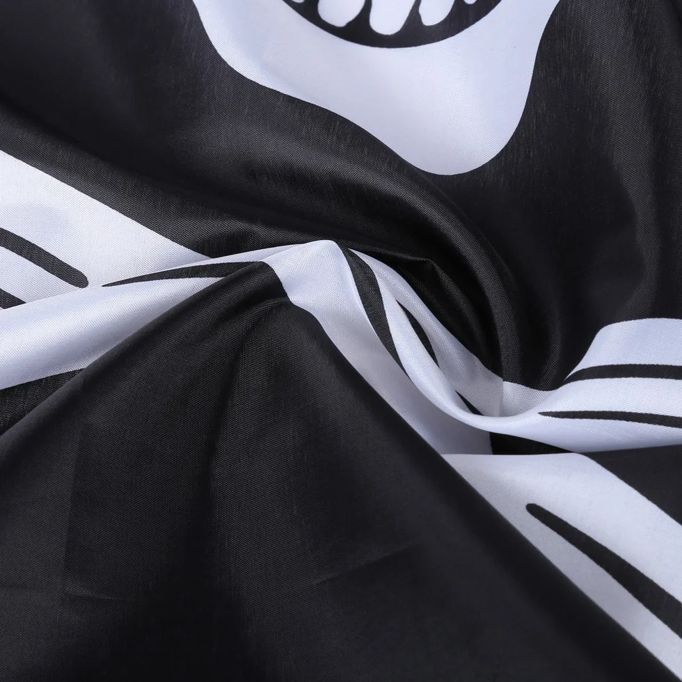 Bandiera Pirati Jolly Roger 90x150 cm con Anelli TRIXES