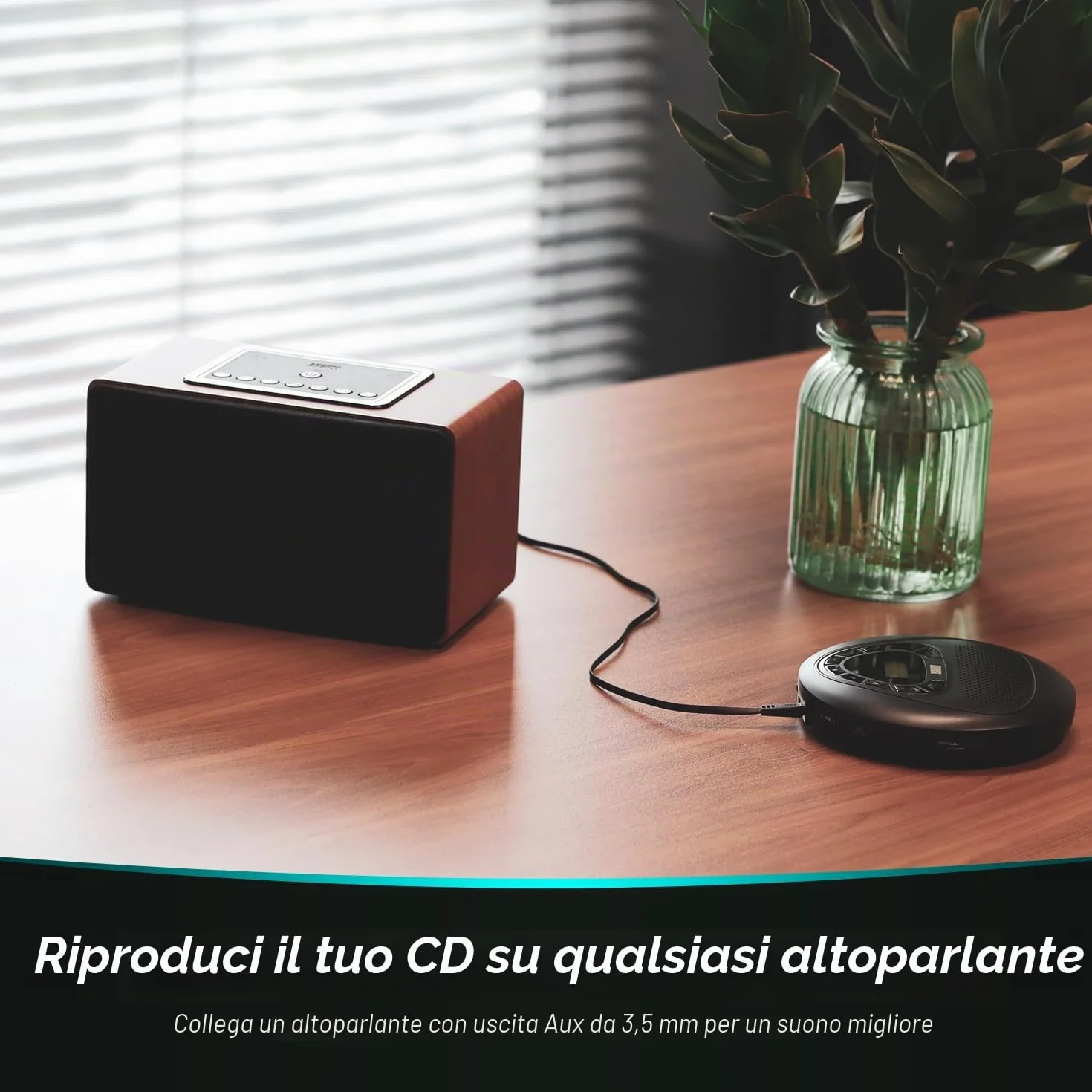 August SE10 Lettore CD Portatile con Altoparlanti, Batteria Ricaricabile, Anti-shock, Aux out, Micro SD, Nero