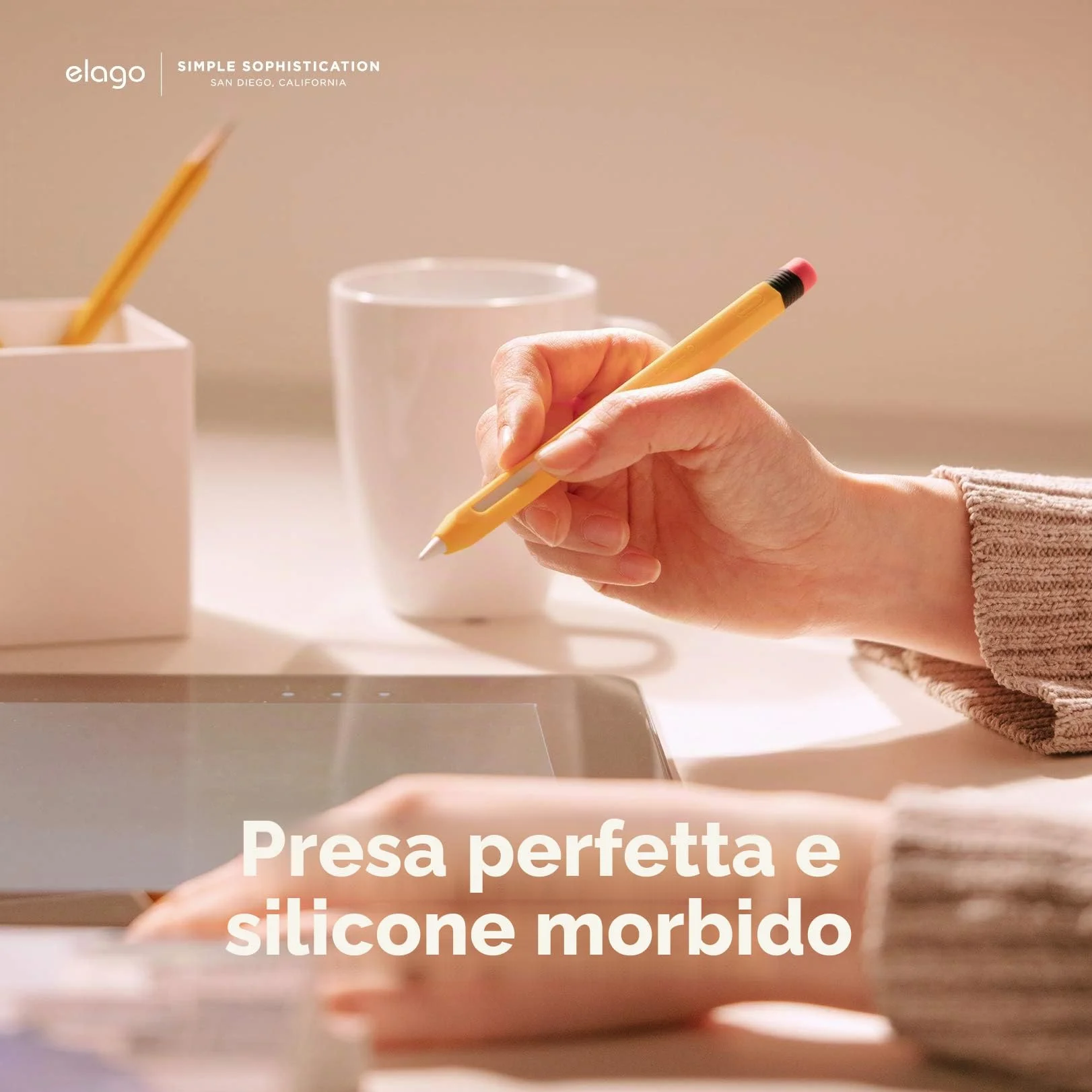 elago Custodia Classica in Silicone Compatibile con Apple Pencil Pro e 2ª generazione - Ricarica Magnetica e Doppia Pressione