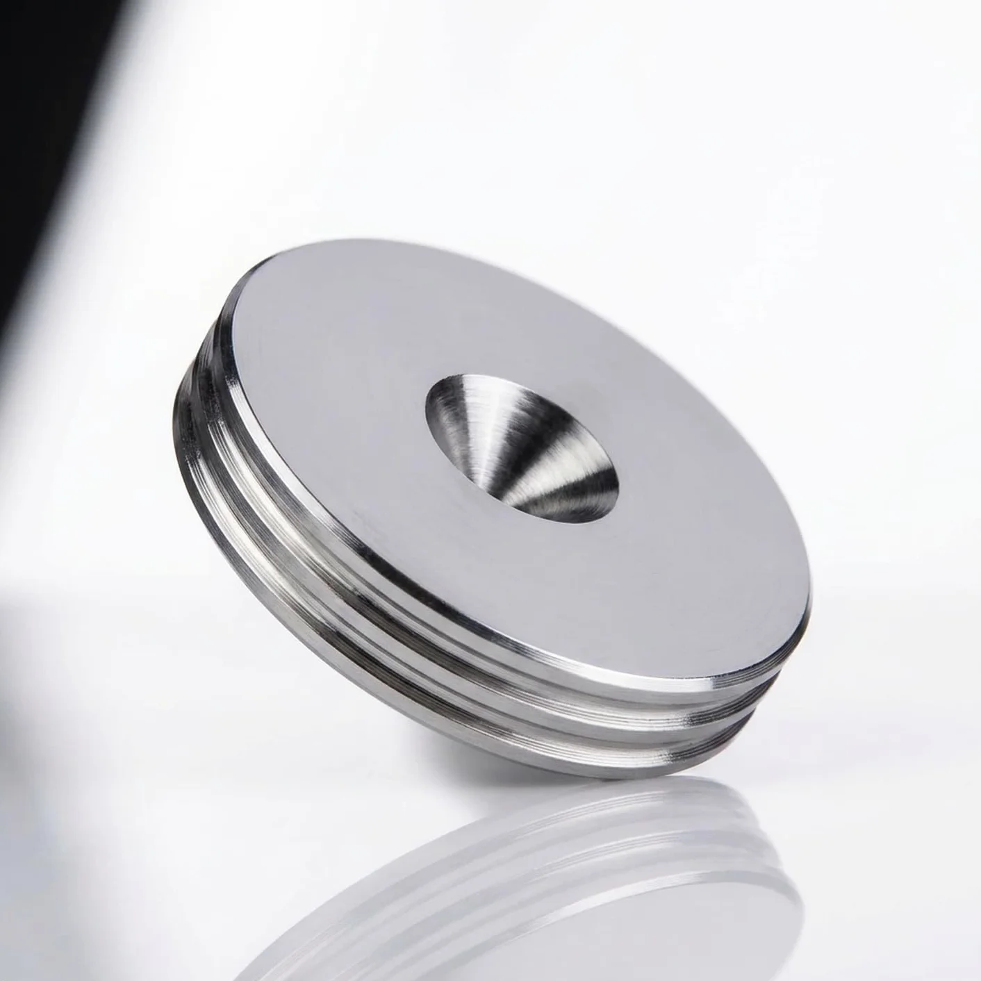 PrecisionGeek Acciaio Inossidabile Piedino Altoparlanti 20mm DIA 4pz Silver