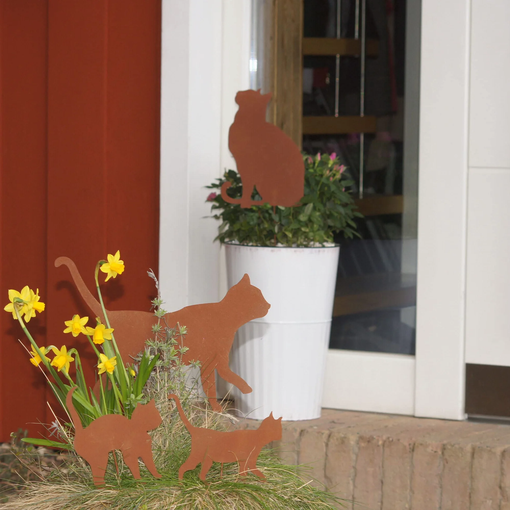 UNUS Set di 4 pali da giardino con patina, forma gatto, decorazione da giardino con aspetto ruggine, decorazione in metallo resistente alla ruggine per giardino, terrazzo, balcone, vaso da fiori