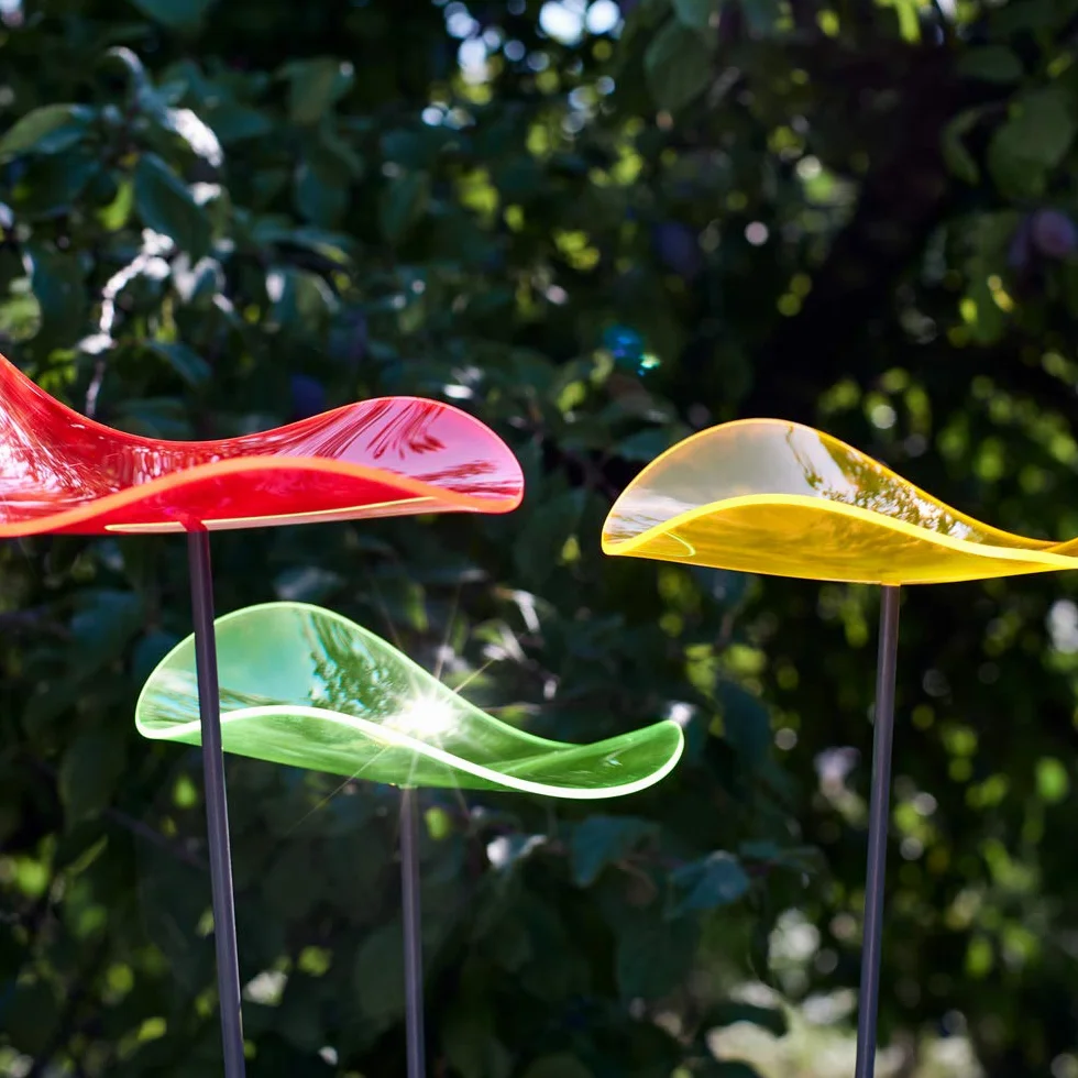 Cazador-del-sol ® Lucy - Medio | 3 acchiappasole curvi colorati (15 cm di diametro), altezza 120 cm