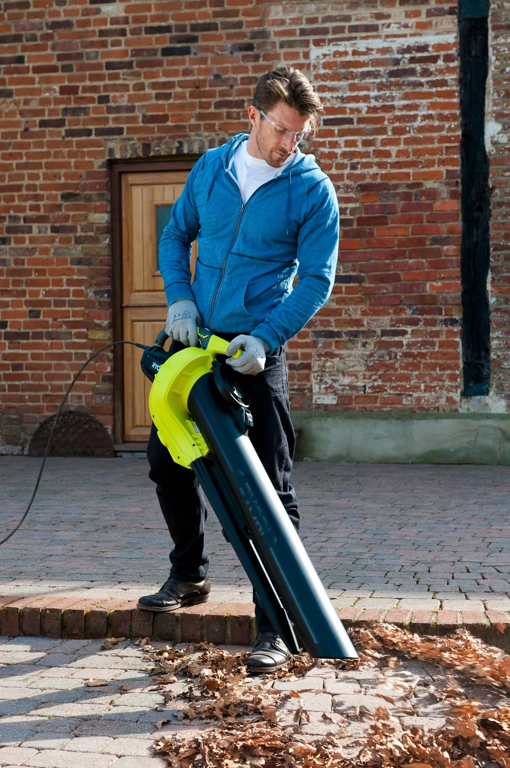 Soffiatore/trituratore elettrico per vuoto RYOBI 3000W 3in1 RBV3000CESV