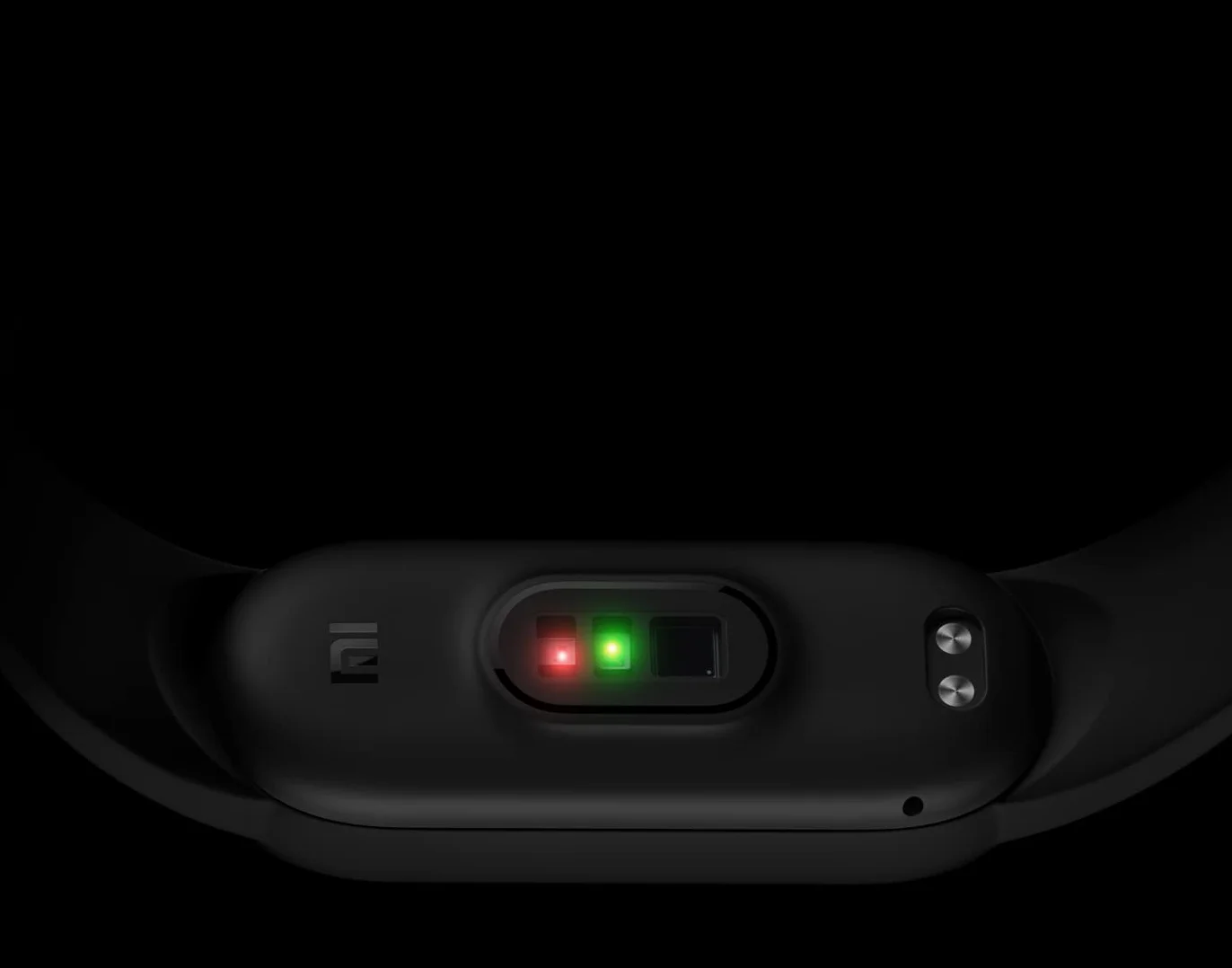 XIAOMI Mi Smart Band 6 Orologio Smart, Schermo AMOLED 1.56", Resistente all'Acqua 5 ATM, Batteria 125 mAh, Versione Italiana, Nero