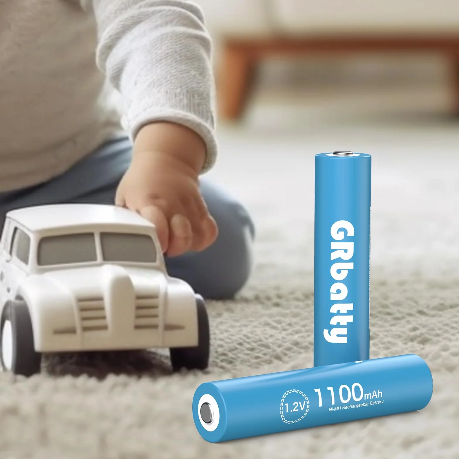 Batterie Ricaricabili AAA NiMH 1100mAh 1.2V Confezione da 8 con Caricatore LCD