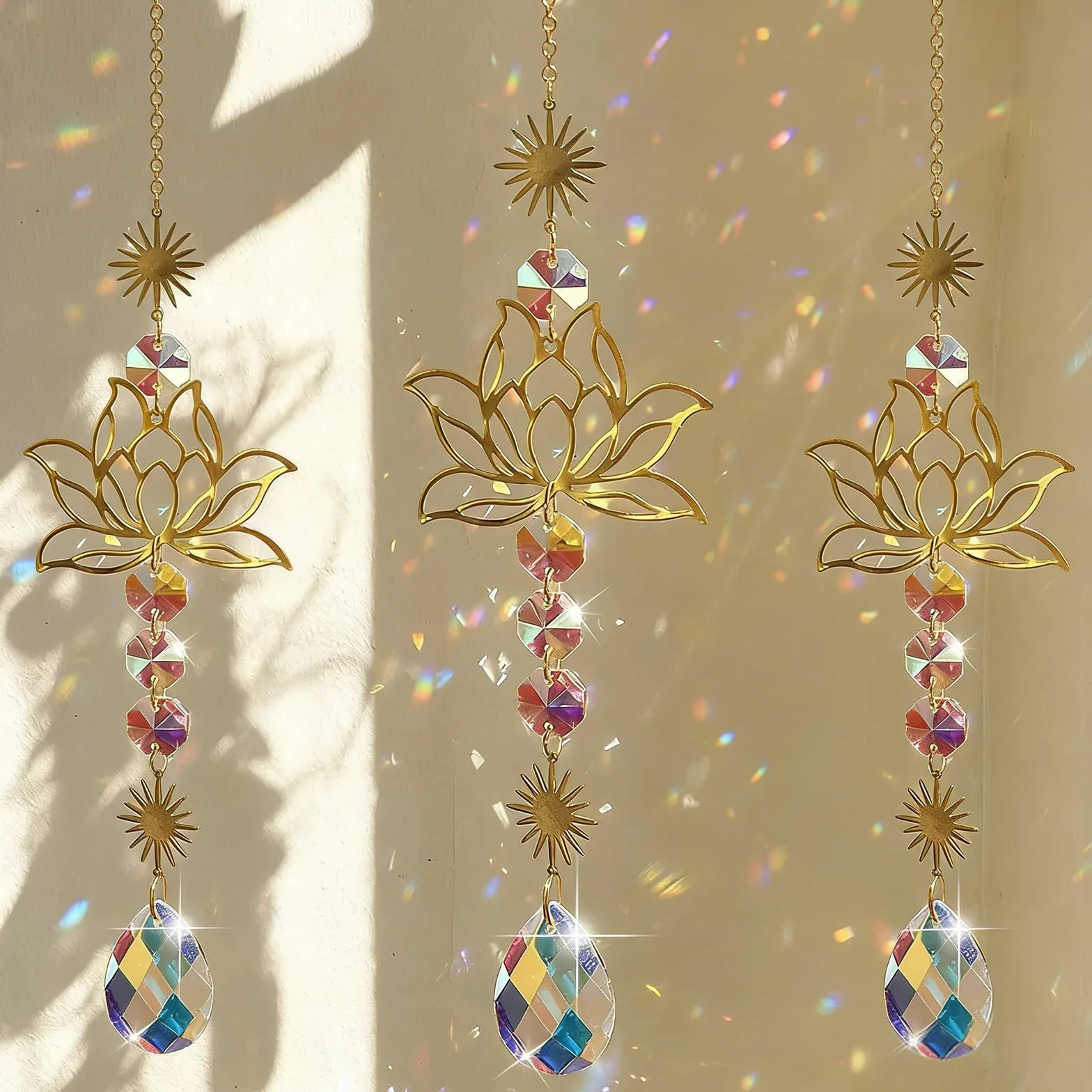 Acchiappasole in Cristallo,3 Pezzi Crystal Suncatcher,Appendere Vetro Acchiappa Sole,Fiore di Loto,Pendenti Prismi Cristallo,Pendenti Suncatcher Decorazione,per Giardino,Casa,Interno ed Esterno