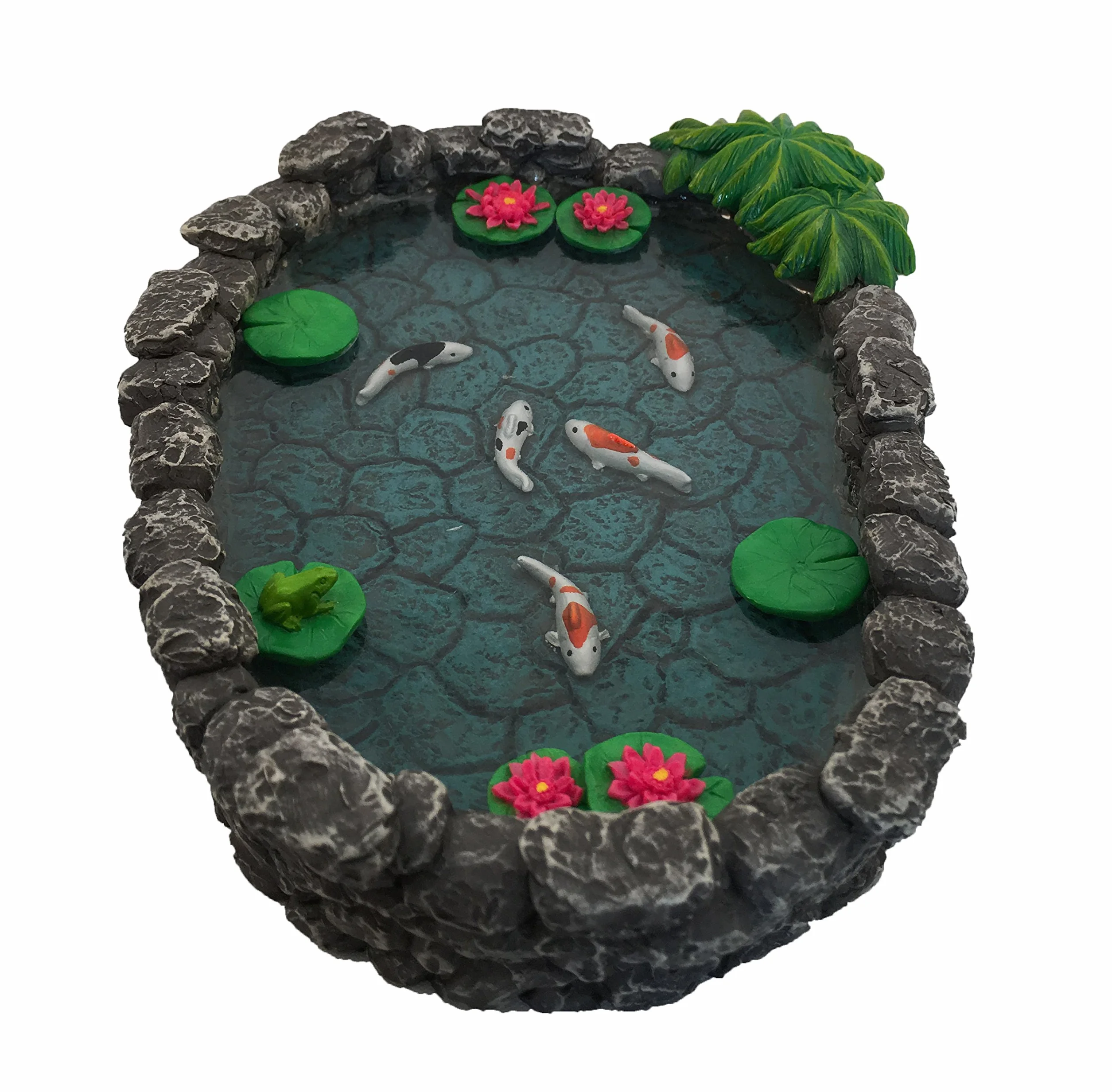 Laghetto in miniatura con carpe Koi, per giardino delle fate in miniatura. Un laghetto con accessori in miniatura per giardino delle fate in miniatura, di Glitzglam