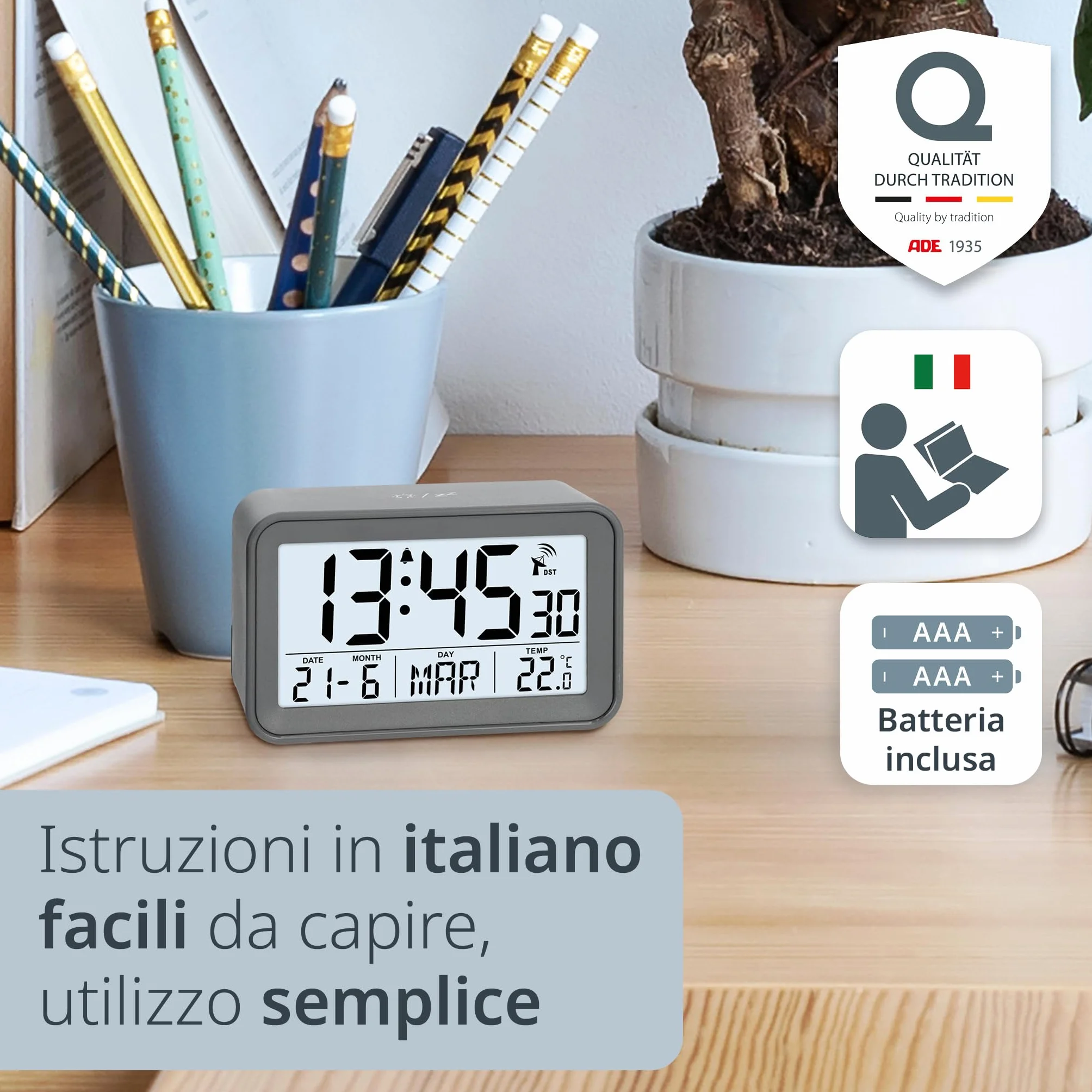ADE Sveglia radio-controllata digitale con luce, temperatura e calendario, compatta