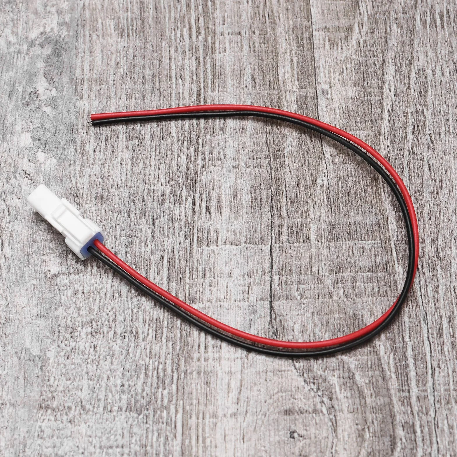 Adattatore Cablaggio GPS 4 Pin Compatibile Ducati Multistrada 1260 12V 17cm