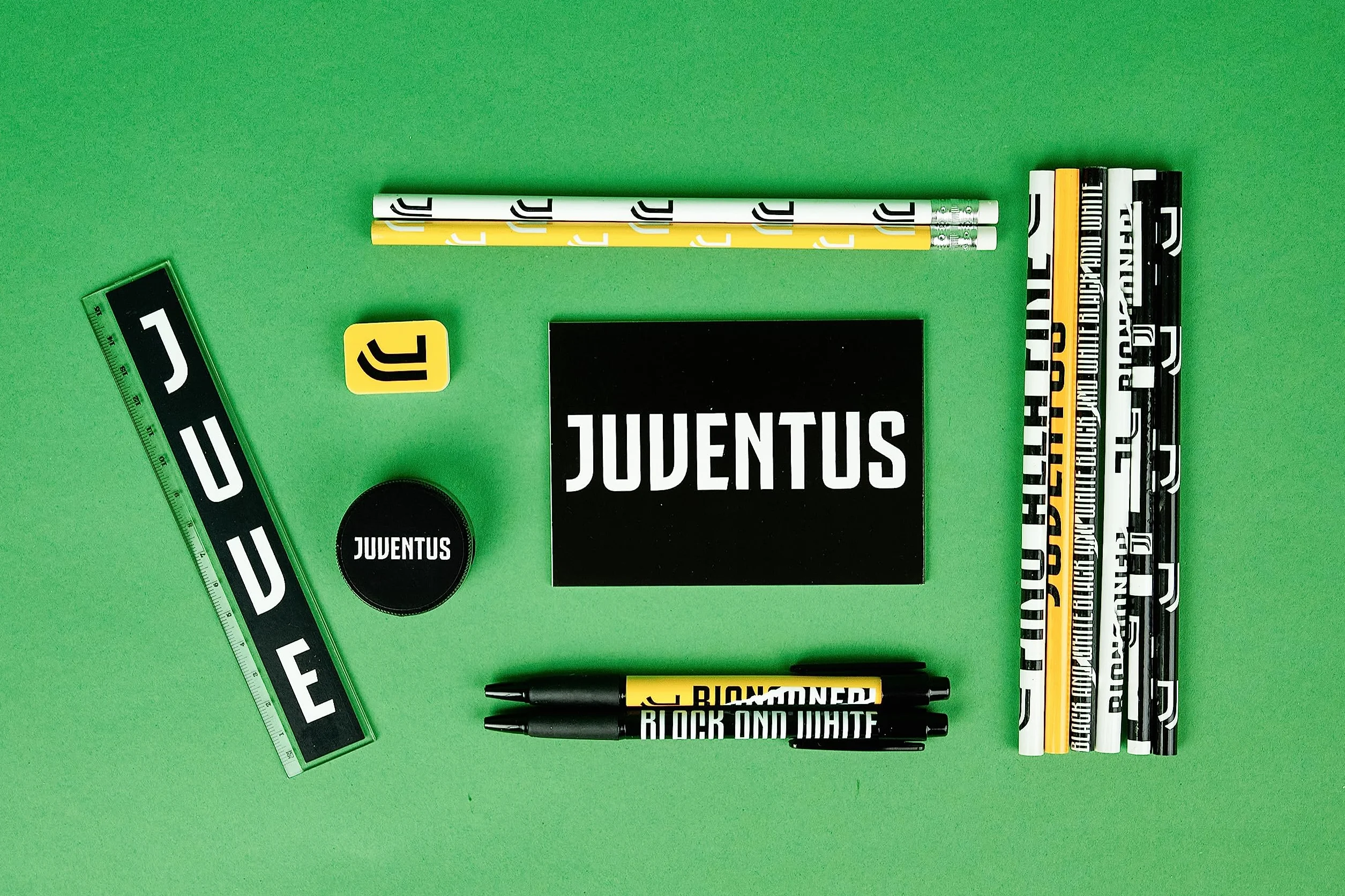 EURO PUBLISHING Juventus Set Cancelleria 14 Pezzi Prodotto Ufficiale