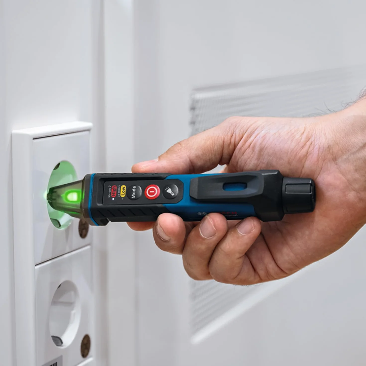 Bosch GVD 1000-17 Tester elettrico senza contatto 24-1000V AC IP67 CAT IV 1000V