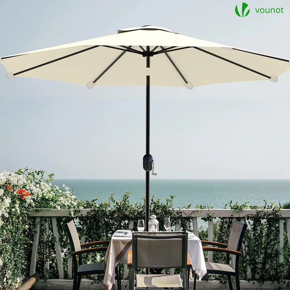 VOUNOT® Ombrellone da Giardino 270 cm, Parasole Spiaggia Inclinabile con Manovella, Protezione UV per Terrazza, Giardino, All'aperto, Beige