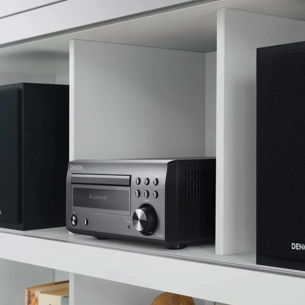 Radio BT DAB FM RDS MP3 WMA CD 2x30W Noir