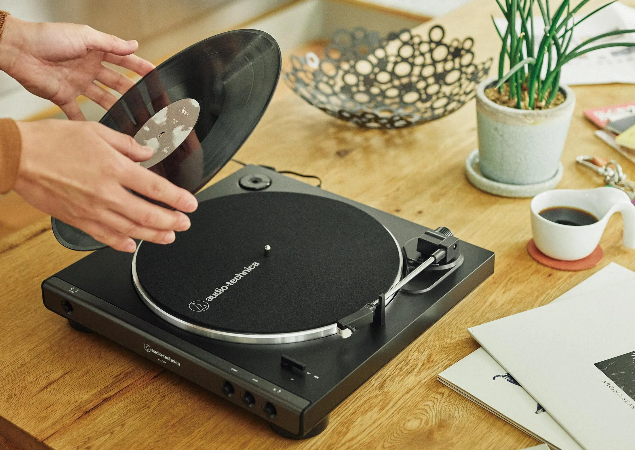Audio-Technica AT-LP60XBK Giradischi Automatico a Cinghia