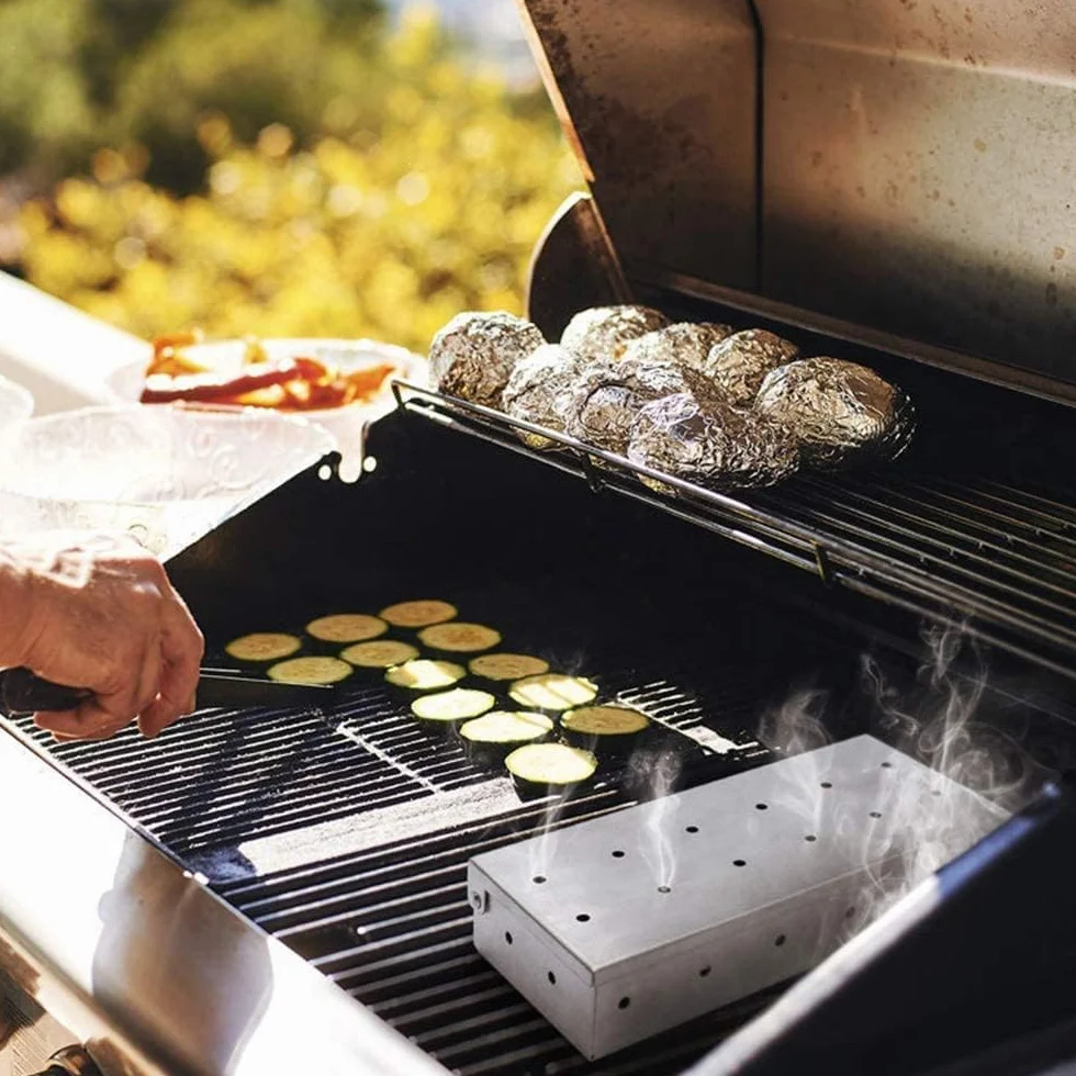 Scatola affumicatore per affumicatore per griglia a gas, griglia a gas per fumatori, griglie a carbone e gas, scatola per affumicatore per barbecue in acciaio inox per affumicatore