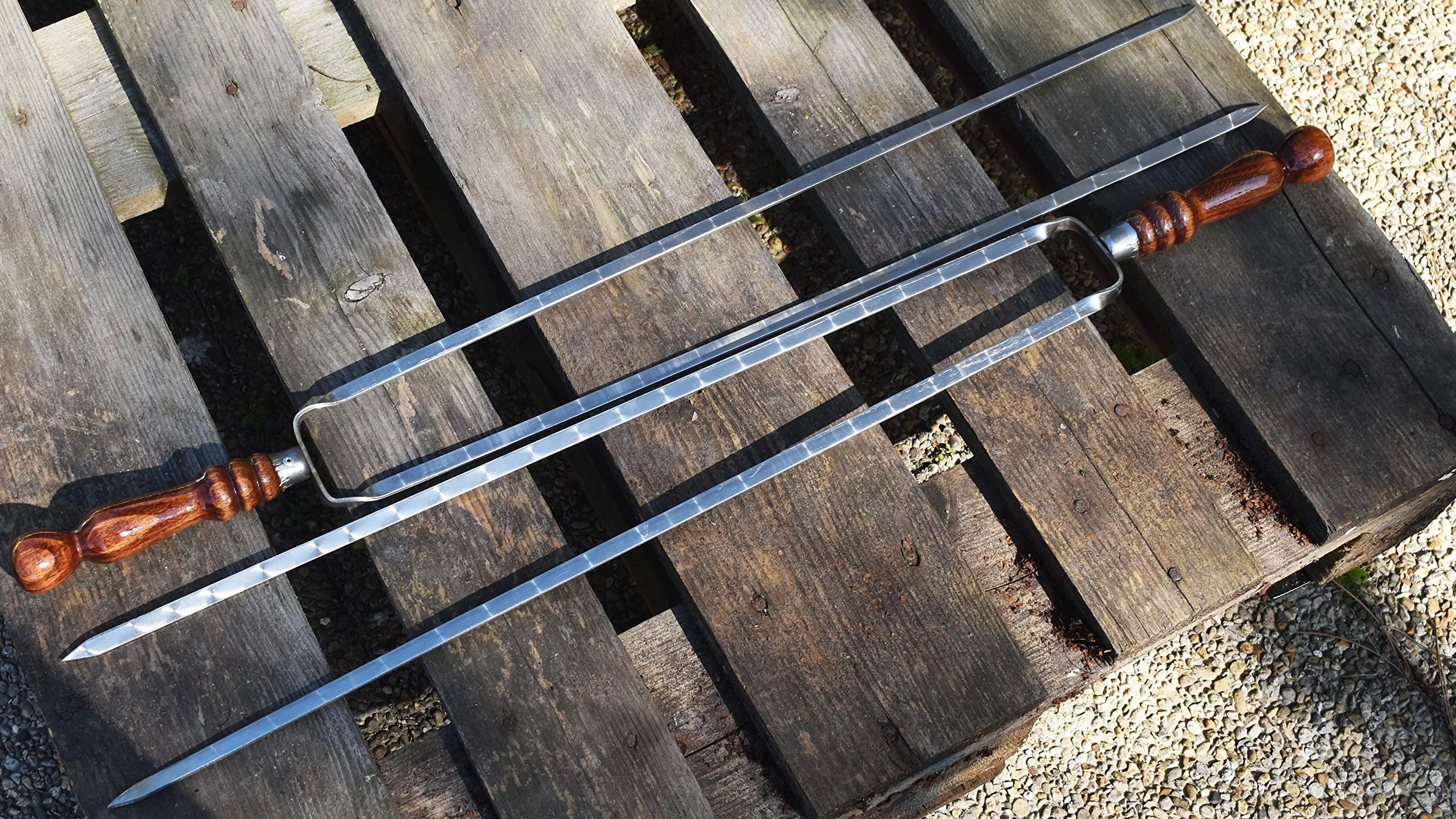 Set di 2 spiedi doppi, 60 cm, manico in legno