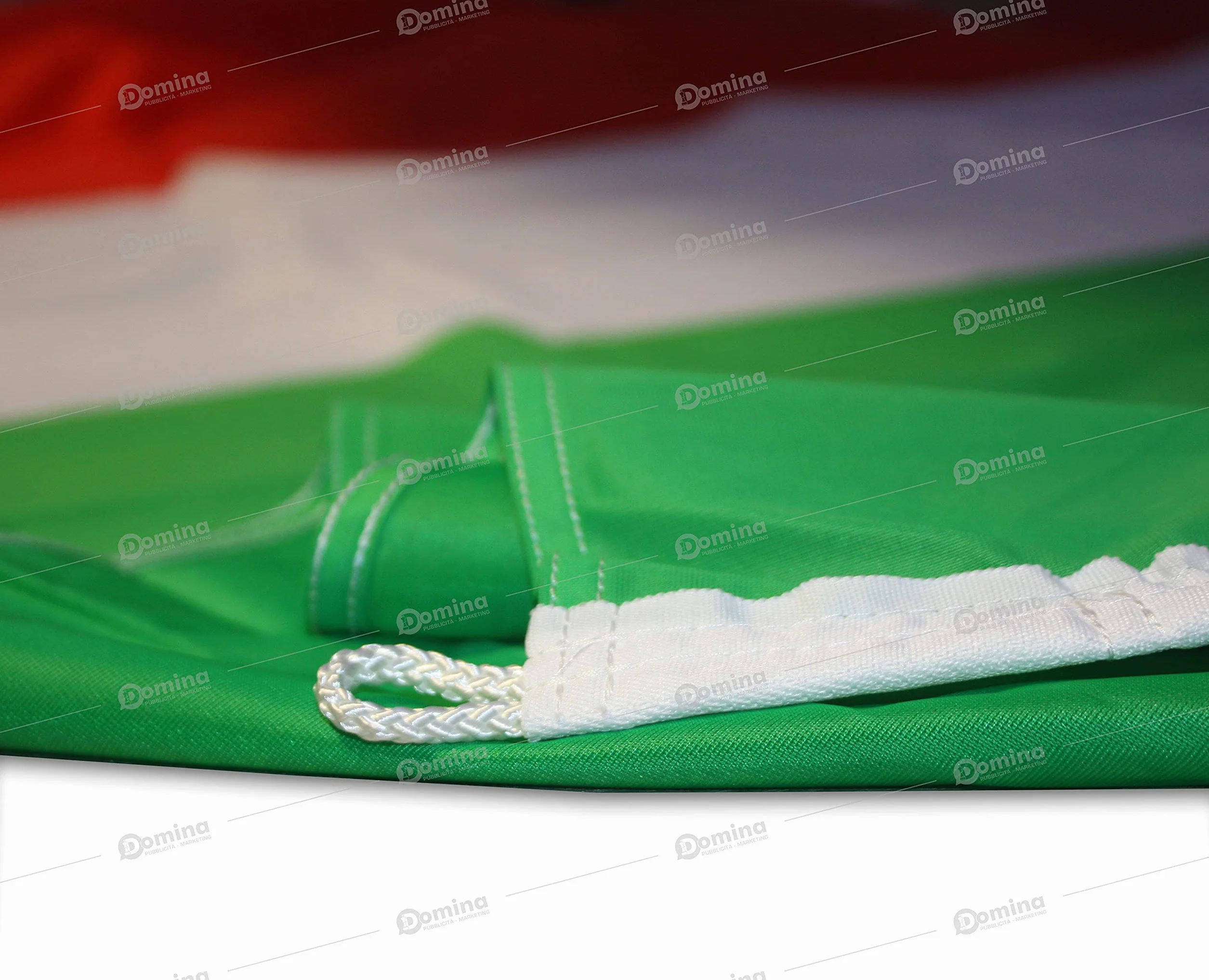 Bandiera Italia 225x150 cm tessuto nautico antivento 115g/m² istituzionale con cordino doppia cucitura