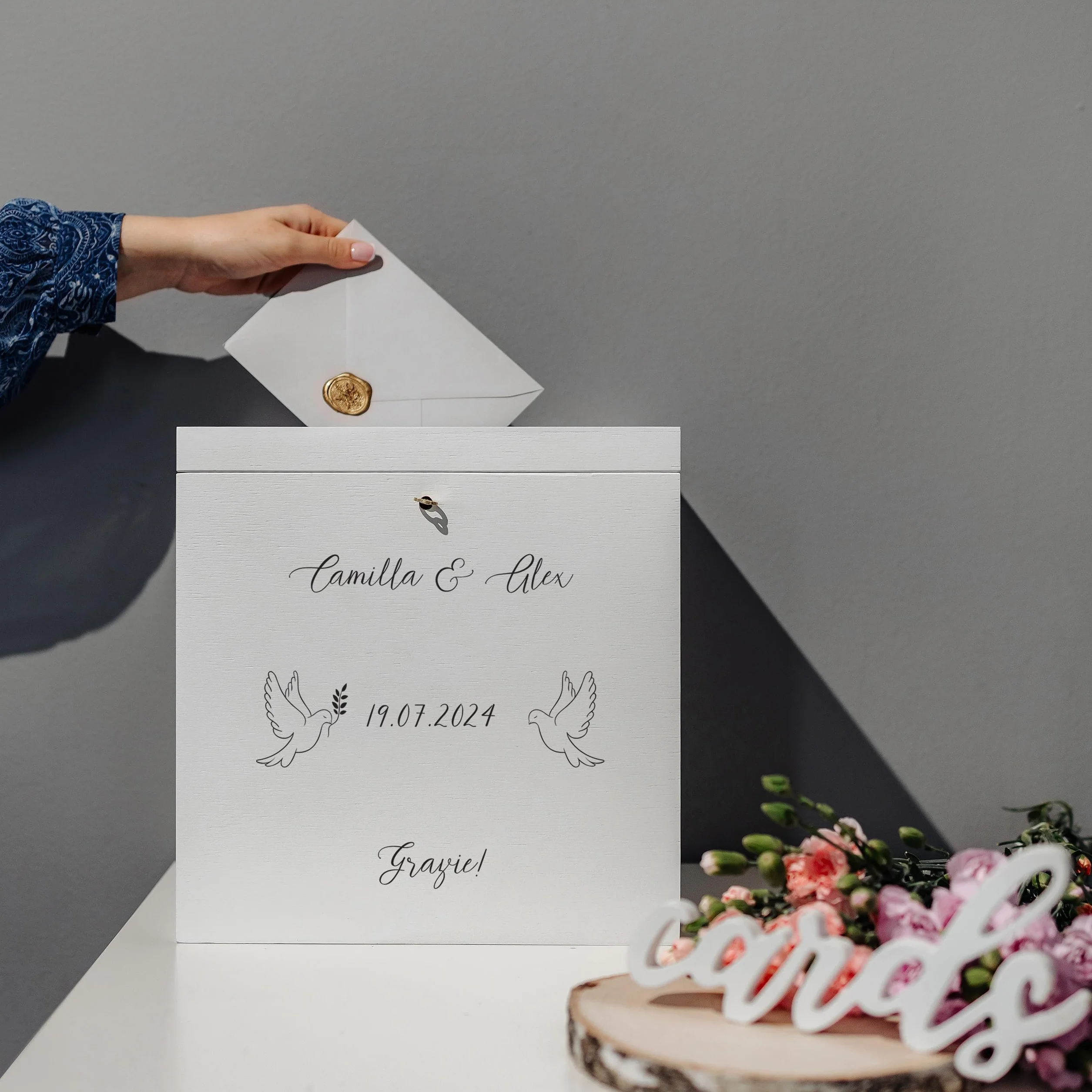 Porta Buste in Legno per Matrimonio 29x25x30cm Scatola Personalizzata Bianca con Serratura