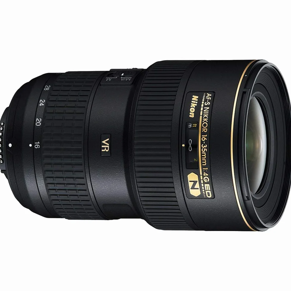 Nikon Nikkor 16-35 mm f/4G ED VR II AF-S IF SWM Obiettivo grandangolare per SLR
