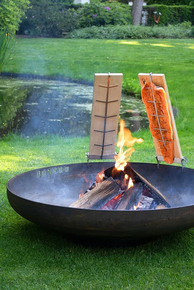 BonFeu Giardino Camino Broiling Board con Supporto Pesce Affumicatore