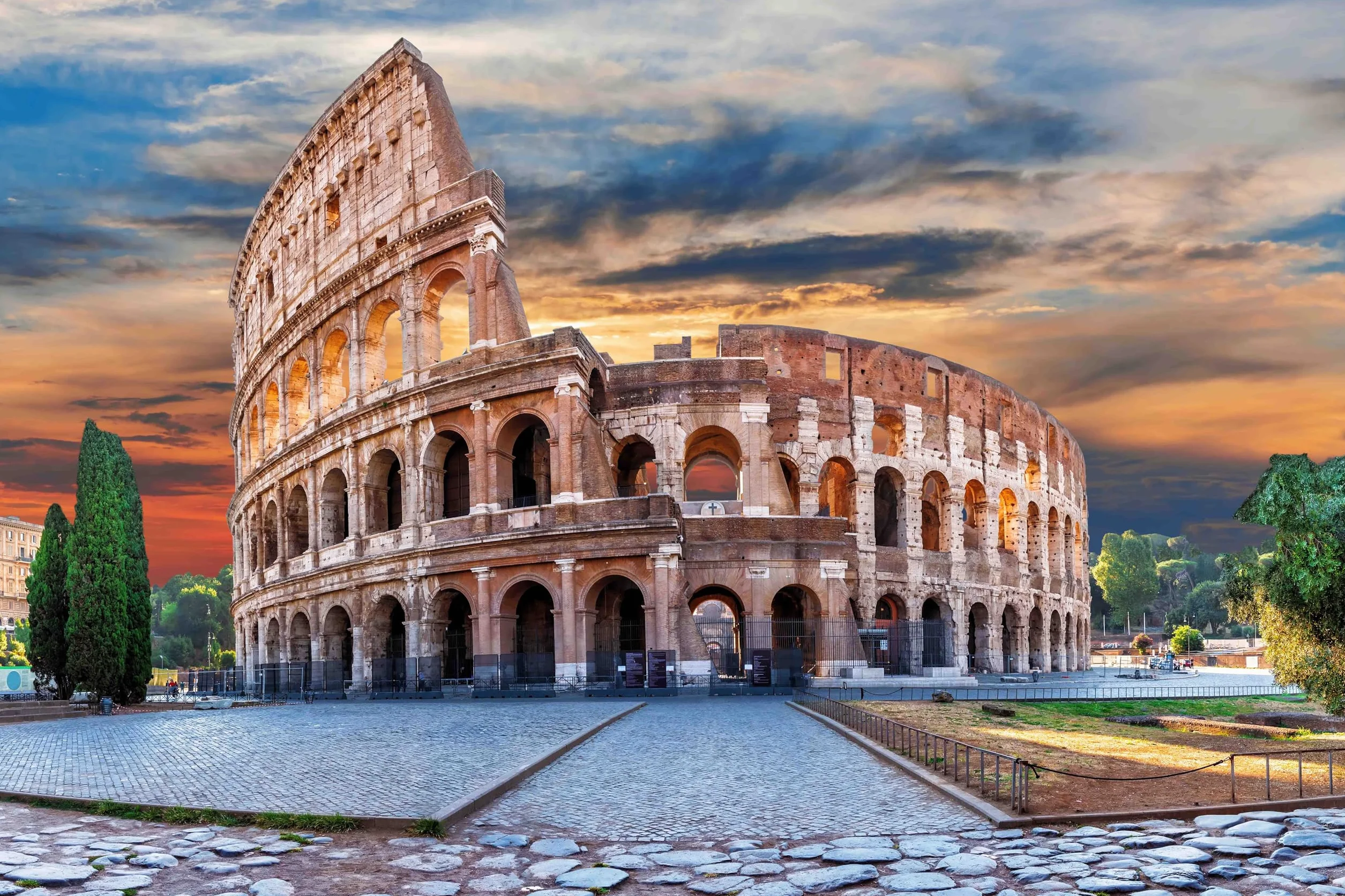 Set di cartoline Roma: 9 carte singole - Motivi fotografici Colosseo, Foro Romano, Basilica di San Pietro