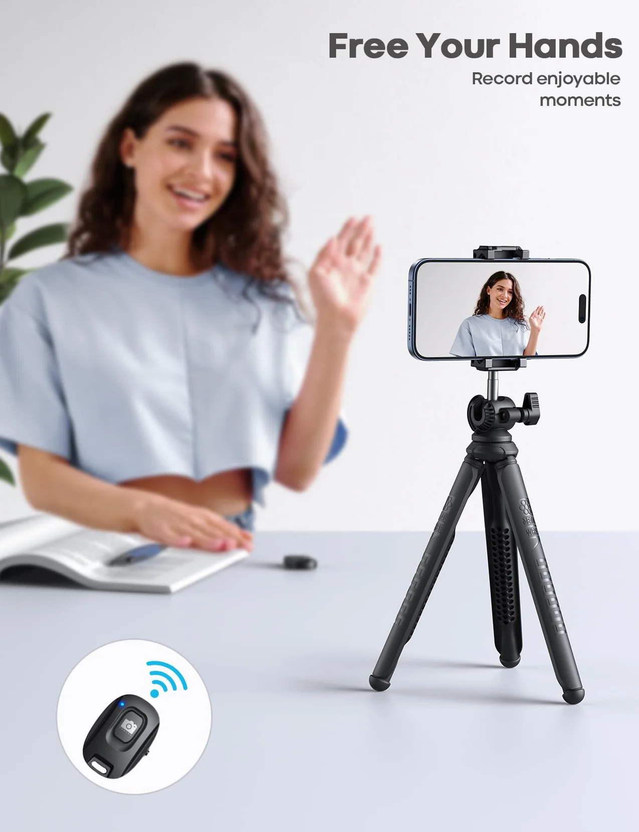 Lamicall Mini Treppiede Smartphone Flessibile 3 in 1 con Telecomando Senza Fili 360° Rotazione Vite 1/4 per iPhone Android Fotocamera