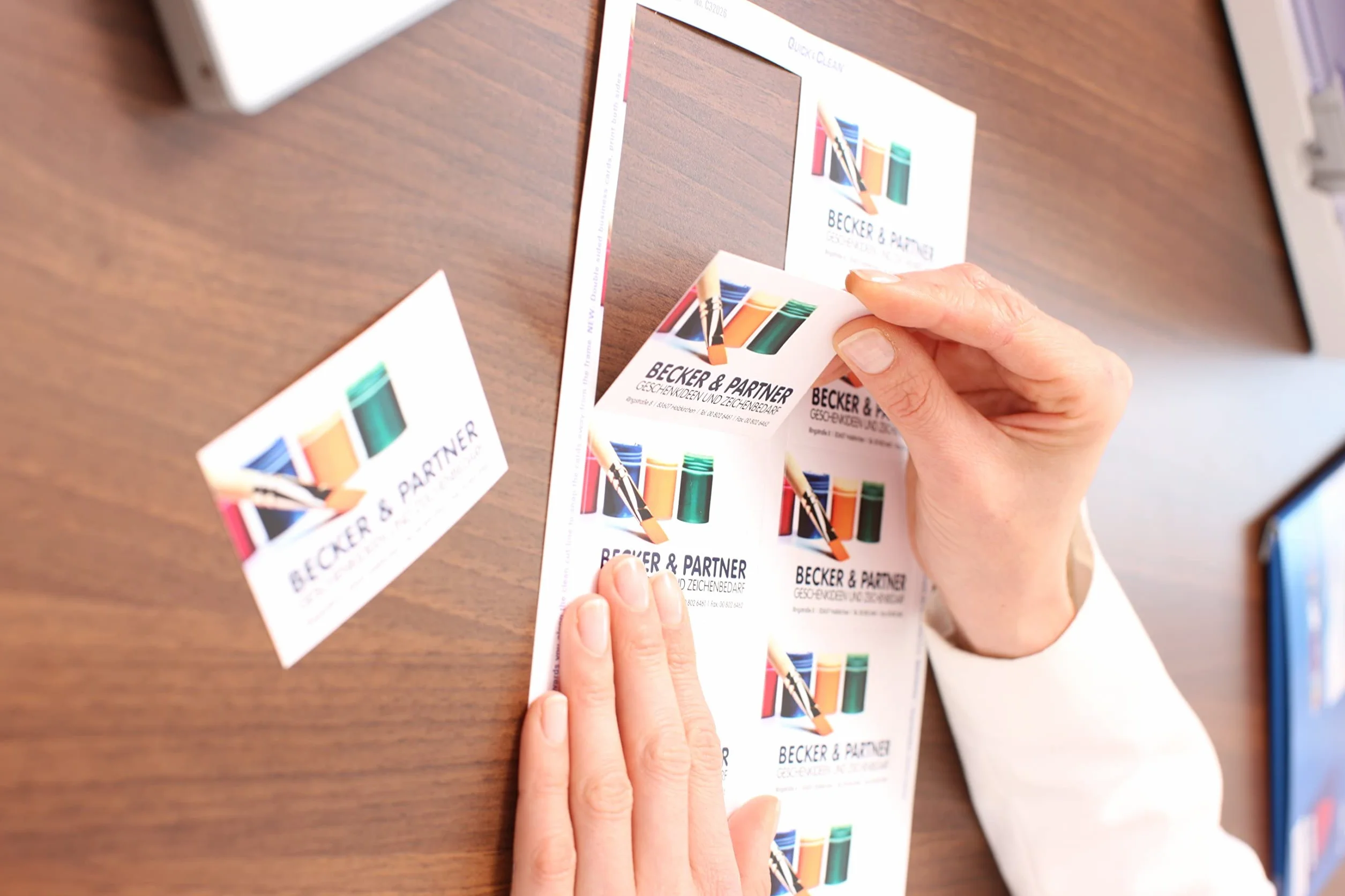 Avery Italia C32016-25 Biglietto da Visita Stampabile Fronte/Retro, 10 per Foglio, Confezione 25 Pezzi, Bianco