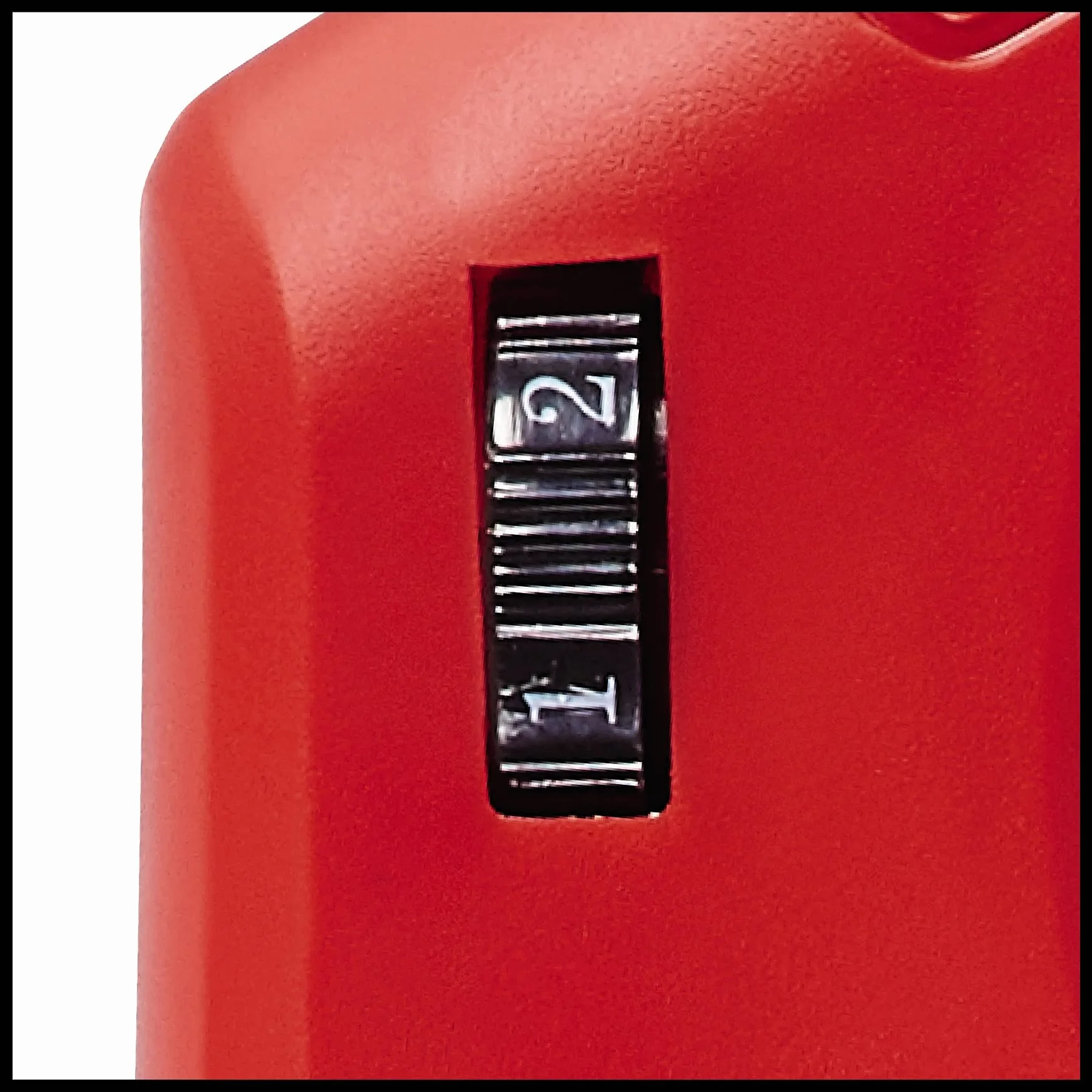 Einhell Aspiratore Elettrico GC-EL 3024 E, Aspirazione/Soffiaggio, Tubo Asp. Ø 75 mm, Potenza Asp. 650 m³/h, Trinciatura, Rapporto Triturazione 10:1, Vel. Soffiagg. 240 km/h, Sacco di Raccolta 40 L