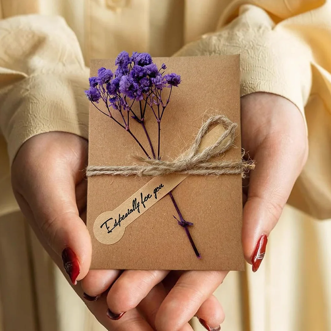 Biglietti Auguri Compleanno 10 Pcs Kraft Fiori Secchi Confezione da Carta da Lettere con Busta