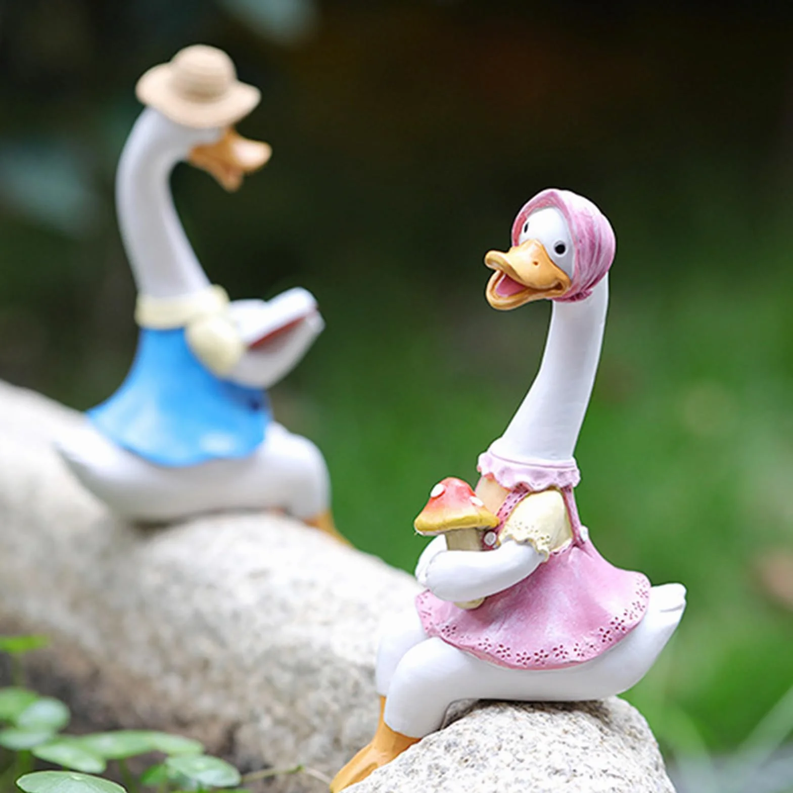 Statua da giardino a forma di , coppia in resina gialla, decorazione per prato esterno, graziose statuette di anatre, set di ornamenti da giardino, statue di anatre da esterno con finitura