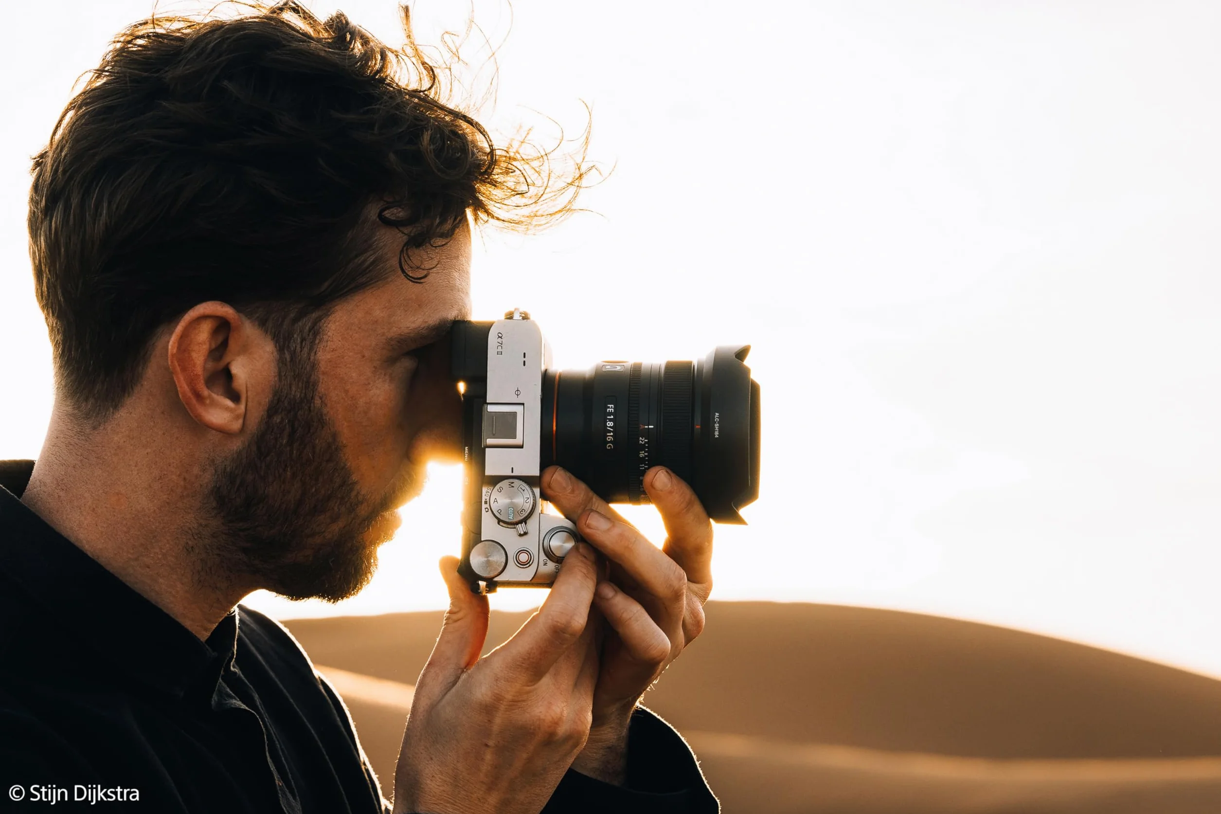 Sony Obiettivo fisso ultragrandangolare 16 mm F1.8 full frame APS-C E-mount serie G per paesaggi e astrofotografia