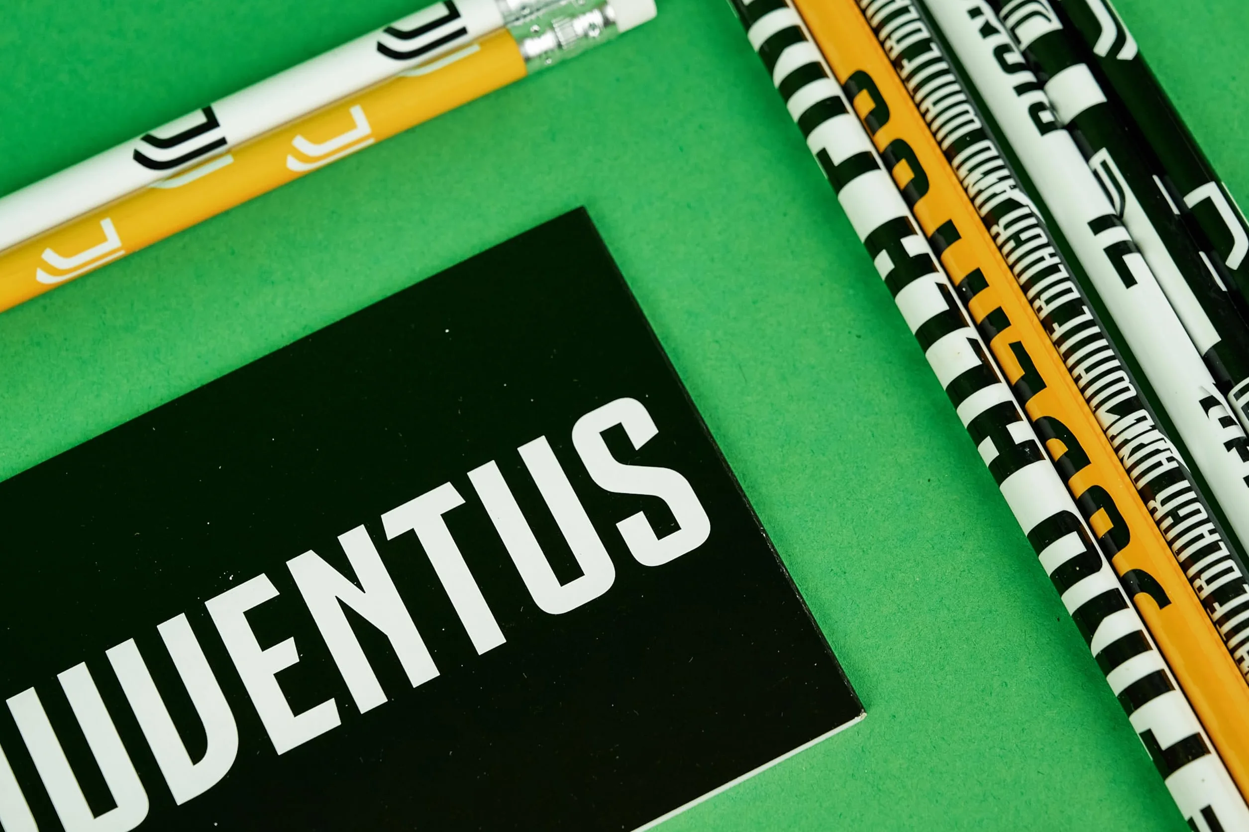 EURO PUBLISHING Juventus Set Cancelleria 14 Pezzi Prodotto Ufficiale