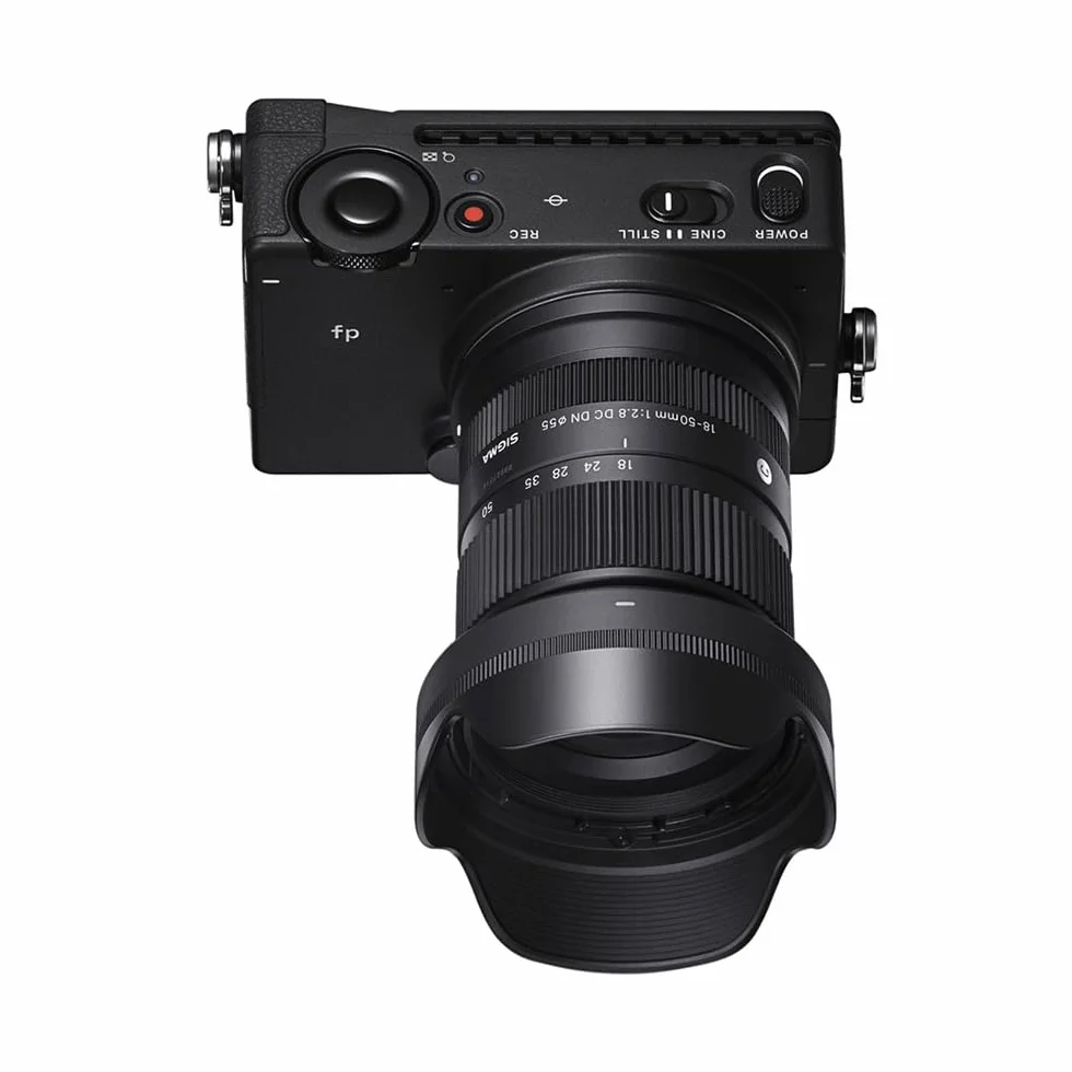 Sigma Obiettivo 18-50mm F/2.8 DC DN C Sony-E