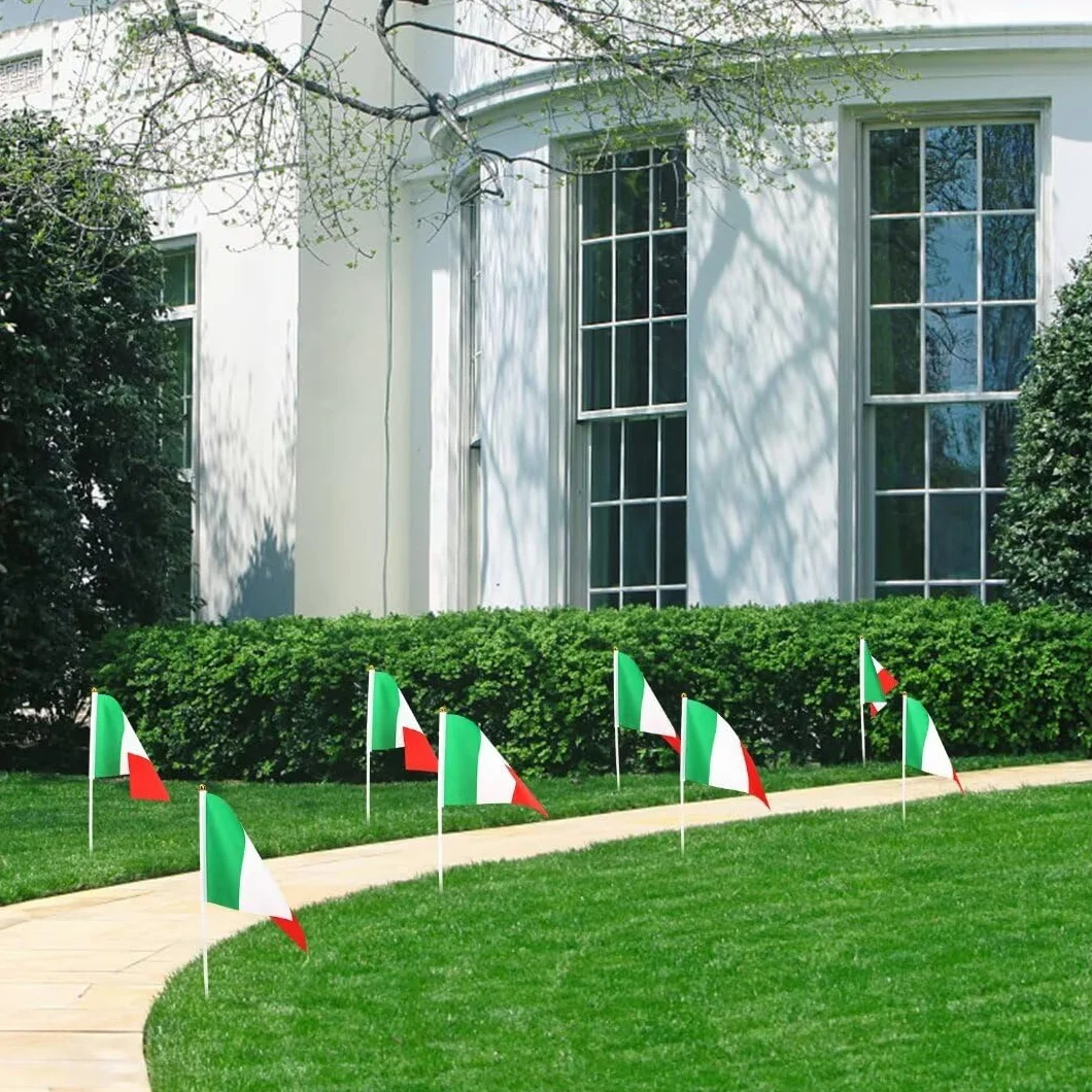Bomtop 50 Pezzi Bandiera Italiana a Manovella 21 x 14 cm per Festa Nazionale, Eventi Sportivi, Decorazione Interna Esterna