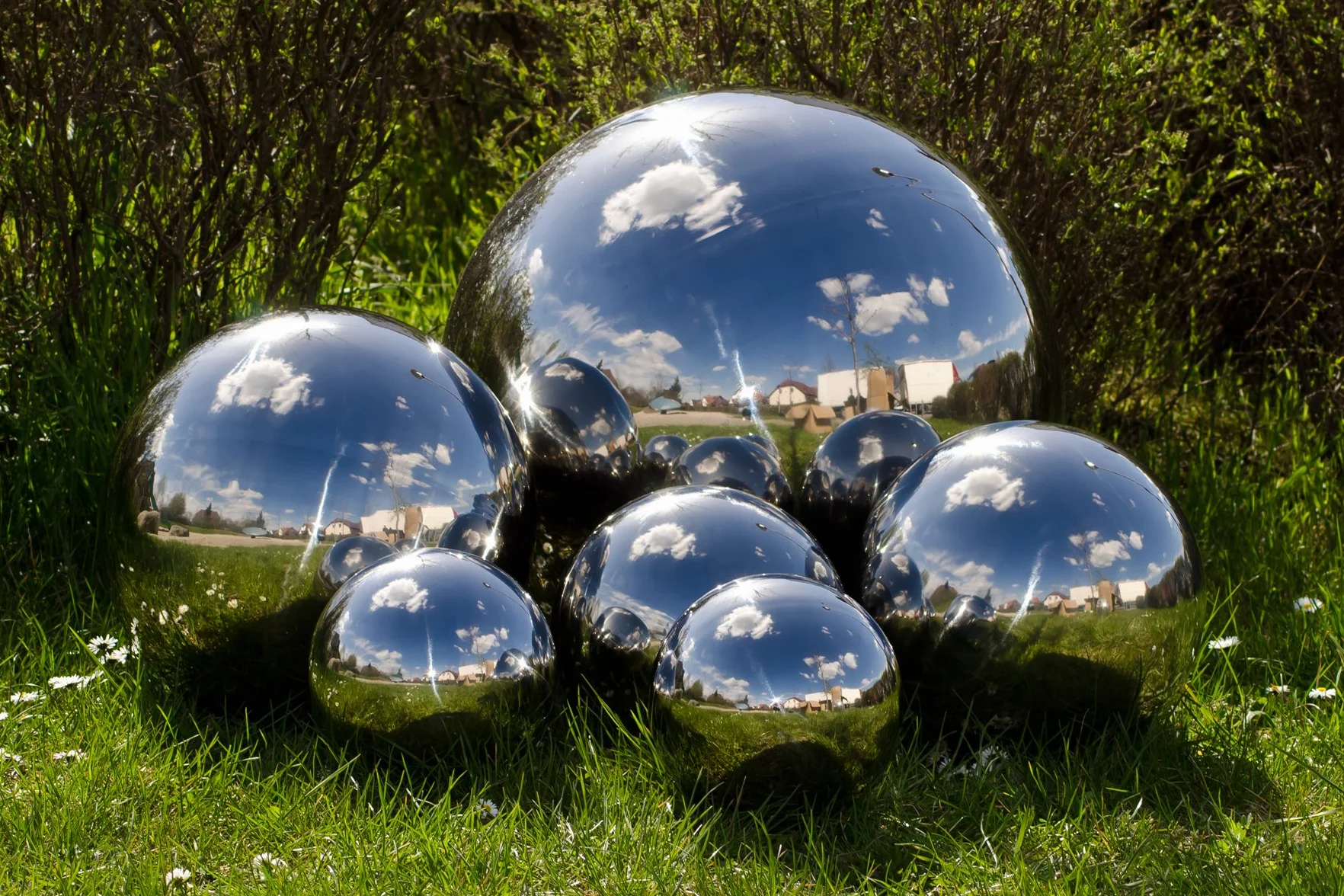 koehko Giardino Sfera 4 – 100 cm (Altezza 38 cm) Lucidatura di Alta qualità di Acciaio Inossidabile o Gr. a Sfera 38 cm