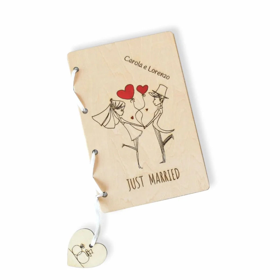 Biglietto auguri portasoldi matrimonio in legno personalizzabile con dedica e nome sposi
