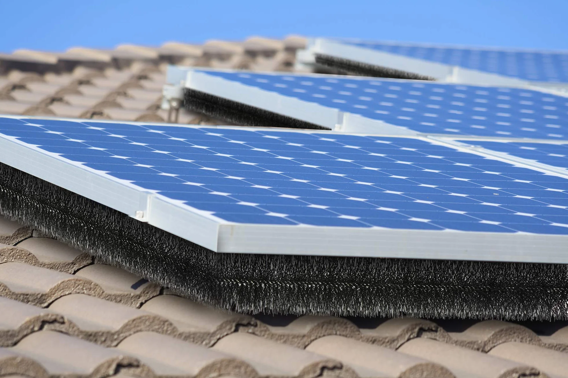 Spazzole per Grondaia e Pannelli Solari Ø12 cm 34,5m 30x115 cm Resistente ai Raggi UV