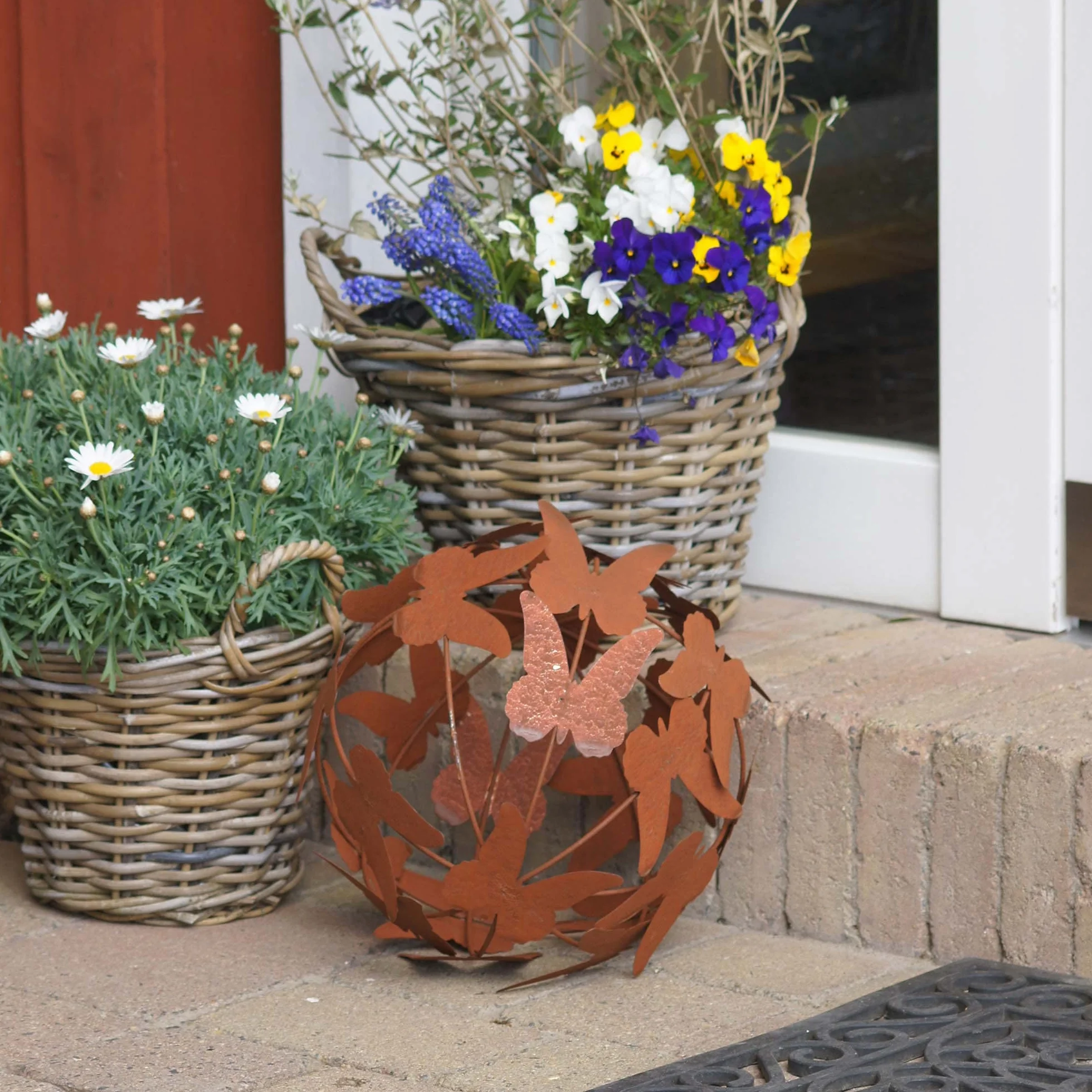 UNUS Sfera decorativa da giardino a forma di farfalla, effetto ruggine, sfera decorativa da giardino (29 cm)