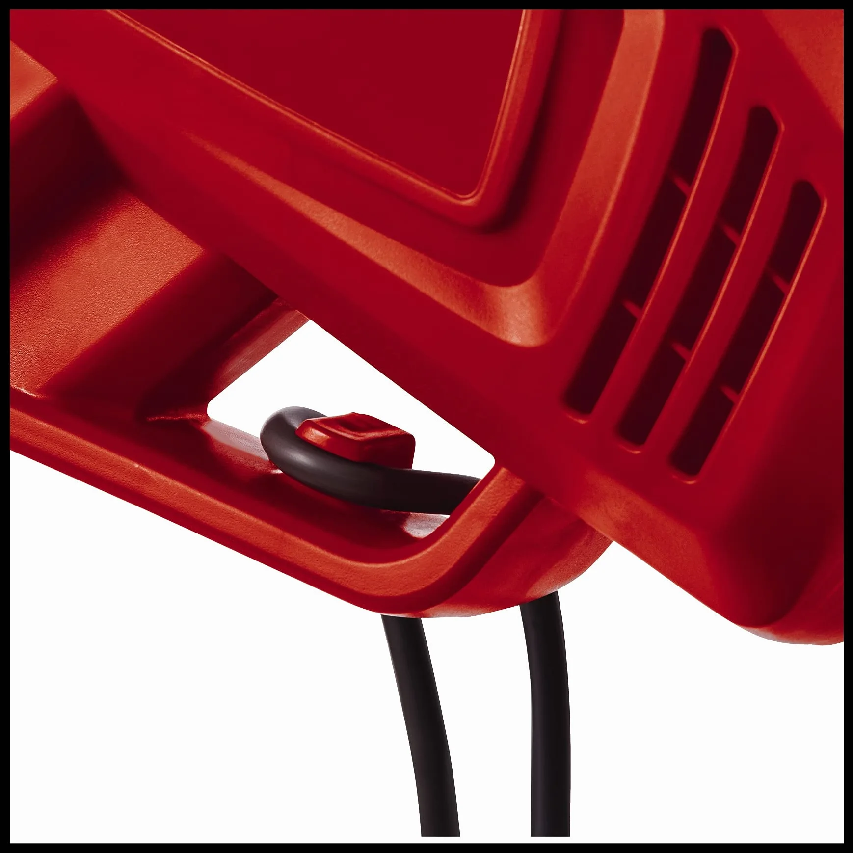 Einhell Aspiratore Elettrico GC-EL 3024 E, Aspirazione/Soffiaggio, Tubo Asp. Ø 75 mm, Potenza Asp. 650 m³/h, Trinciatura, Rapporto Triturazione 10:1, Vel. Soffiagg. 240 km/h, Sacco di Raccolta 40 L
