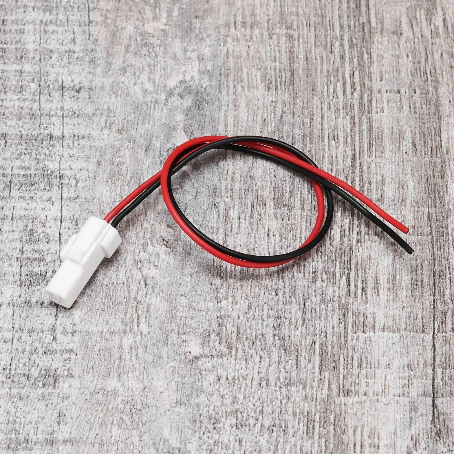 Adattatore Cablaggio GPS 4 Pin Compatibile Ducati Multistrada 1260 12V 17cm
