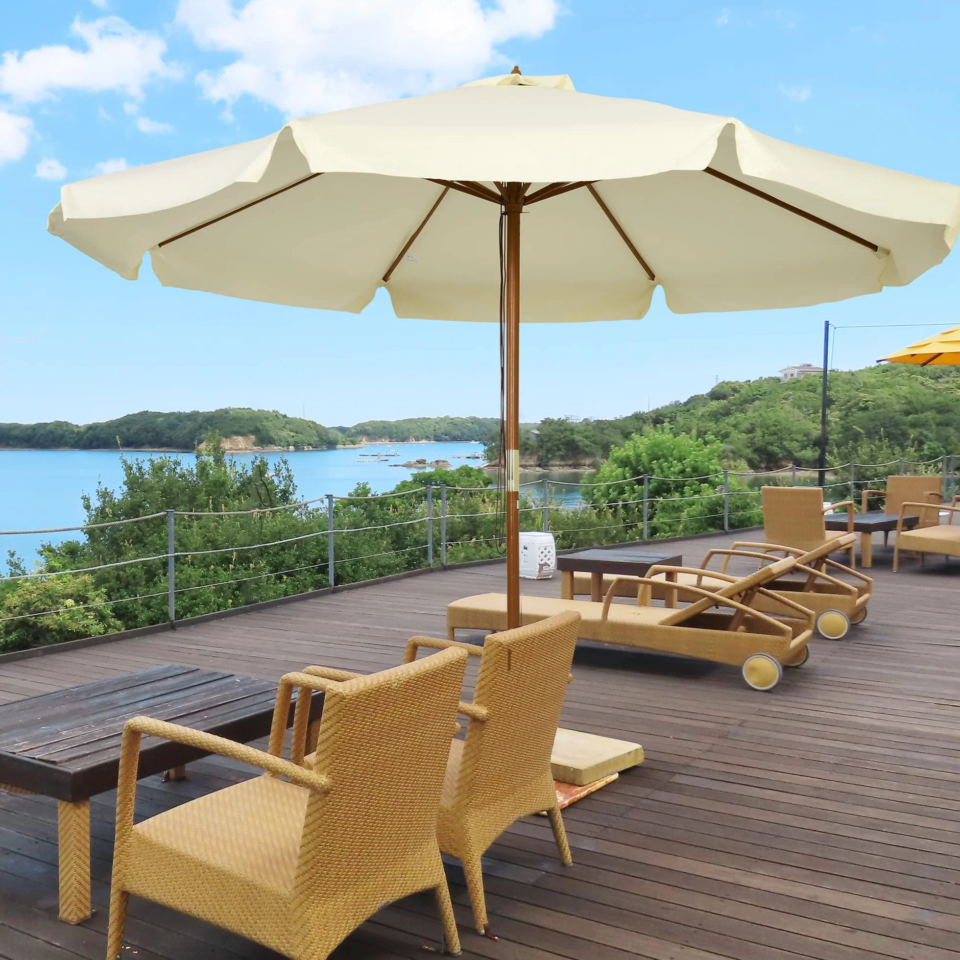 Outsunny Ombrellone da Giardino Ø3.25m con Corde, Apertura Regolabile e Prese d'Aria, Ombrellone da Esterno con 8 Stecche in Legno, Bambù e Poliestere 180g/㎡, per Cortile, Terrazza e Balcone
