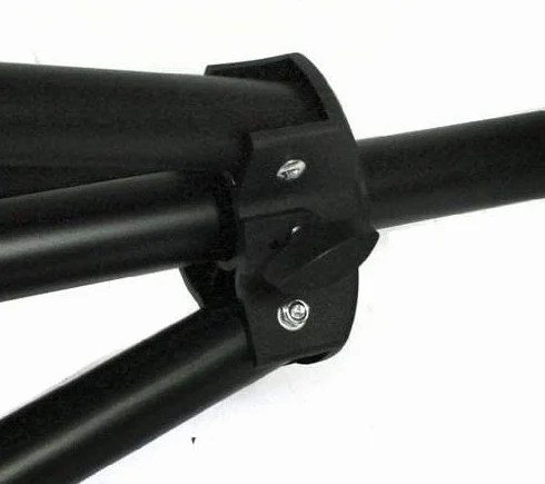 2 PEZZI STATIVI TREPPIEDE CAVALLETTO SUPPORTI CASSE ACUSTICHE UNIVERSALI