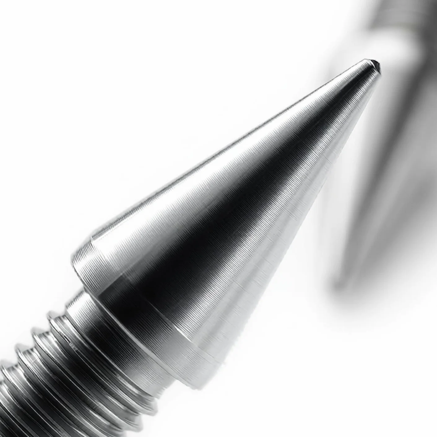 PrecisionGeek Punte e cuscinetti per altoparlanti acciaio inossidabile M6 cono 10 mm cuscinetti 16 mm smussata