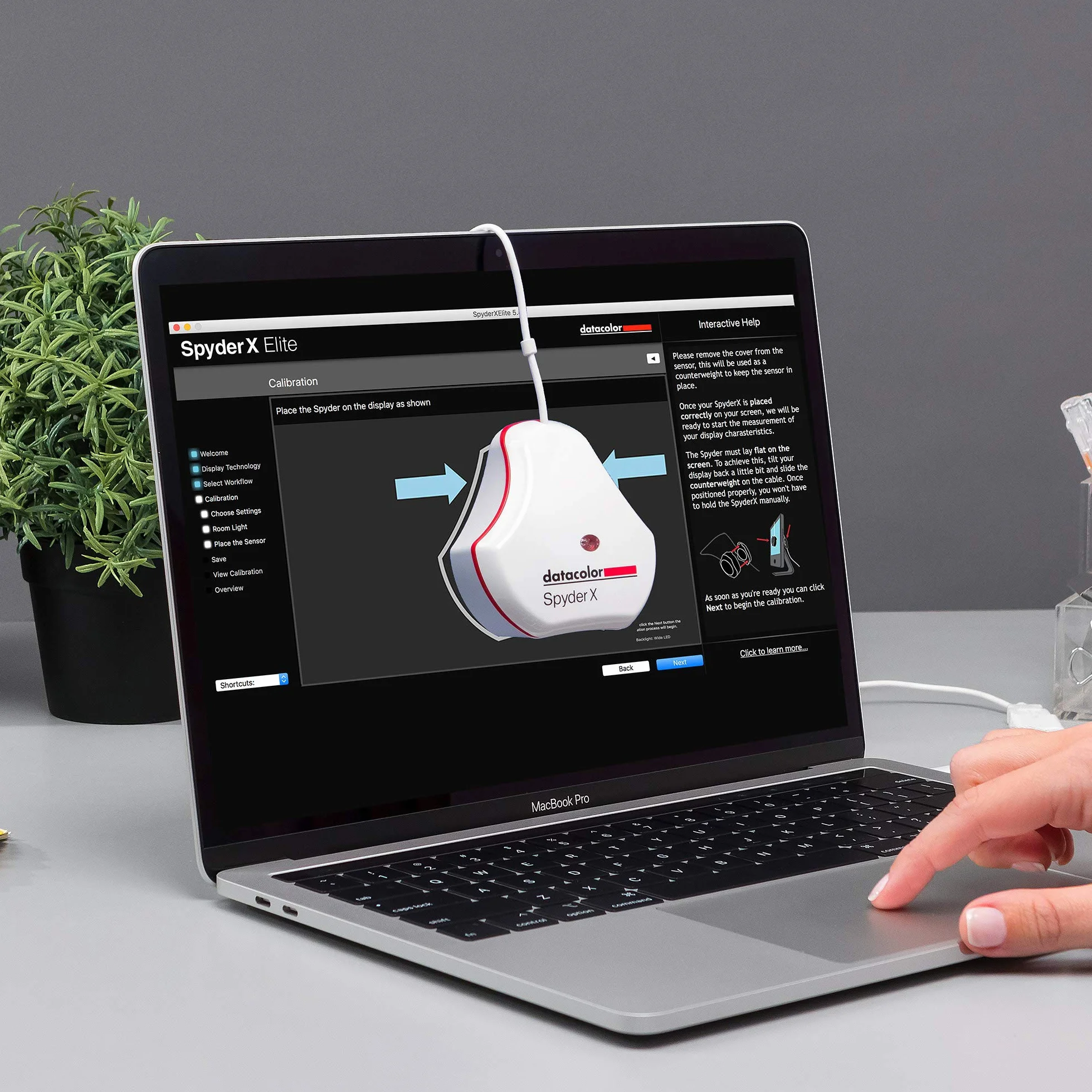 Datacolor SpyderX Pro SXP100 Calibrazione del Monitor per Fotografi e Designer Bianco Metallo