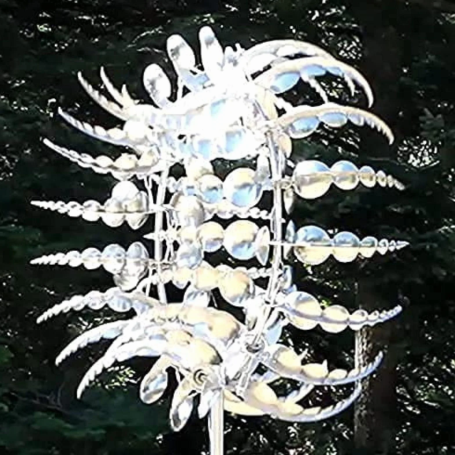 Unique And Magical Metal Windmill - Sculptures Move with The Wind, 3D Wind Powered Kinetic Sculpture, Dynamic Wind Spinner Bidirectional, Kinetic Metal Wind Spinners with Metal Garden Stake
