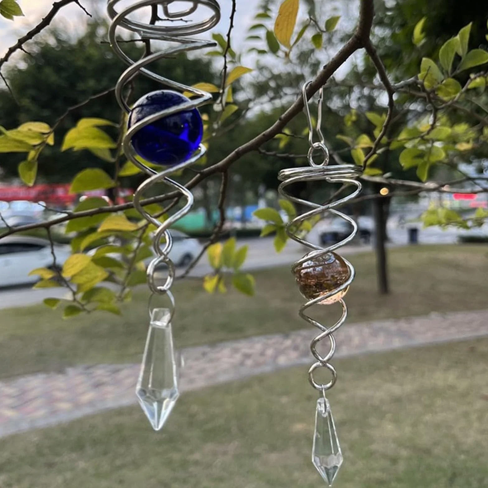 Sfera di cristallo a vento, girandola a spirale da giardino, con coda a spirale, decorazione decorativa per interni ed esterni (verde)