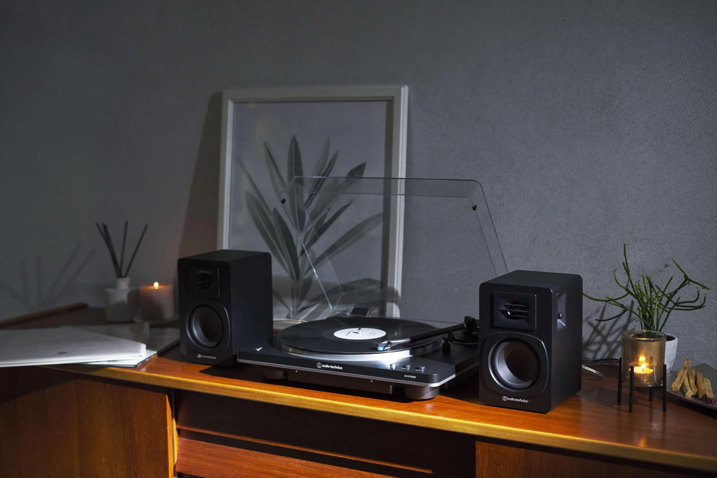 Audio-Technica AT-LP70XBT Giradischi wireless automatico trasmissione a cinghia Nero Argento