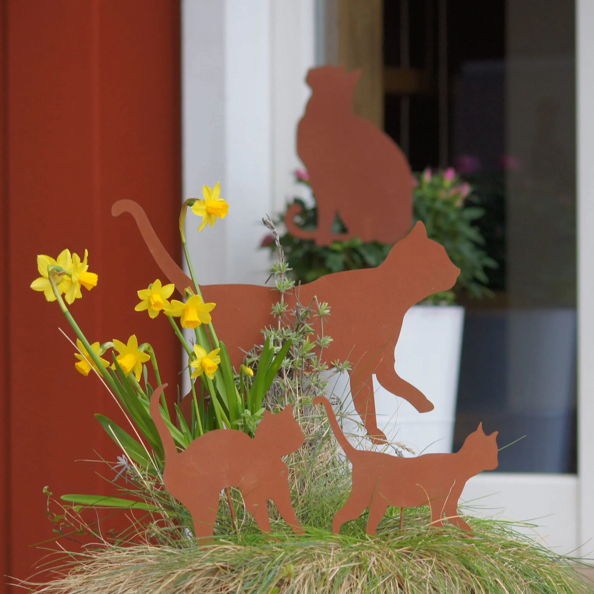 UNUS Set di 4 pali da giardino con patina, forma gatto, decorazione da giardino con aspetto ruggine, decorazione in metallo resistente alla ruggine per giardino, terrazzo, balcone, vaso da fiori